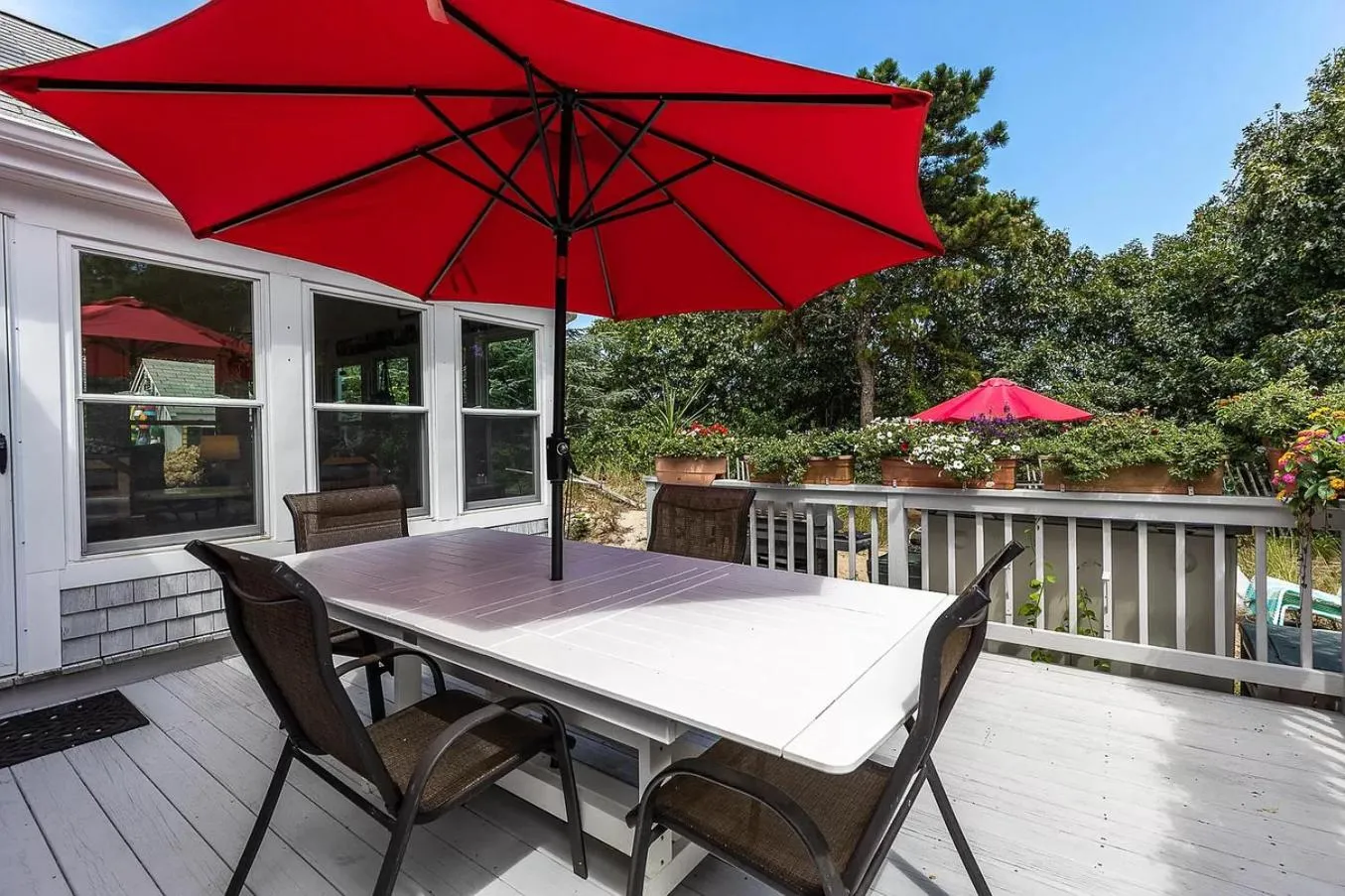 Patio in By The Sea Guests Bed & Breakfast and Suites