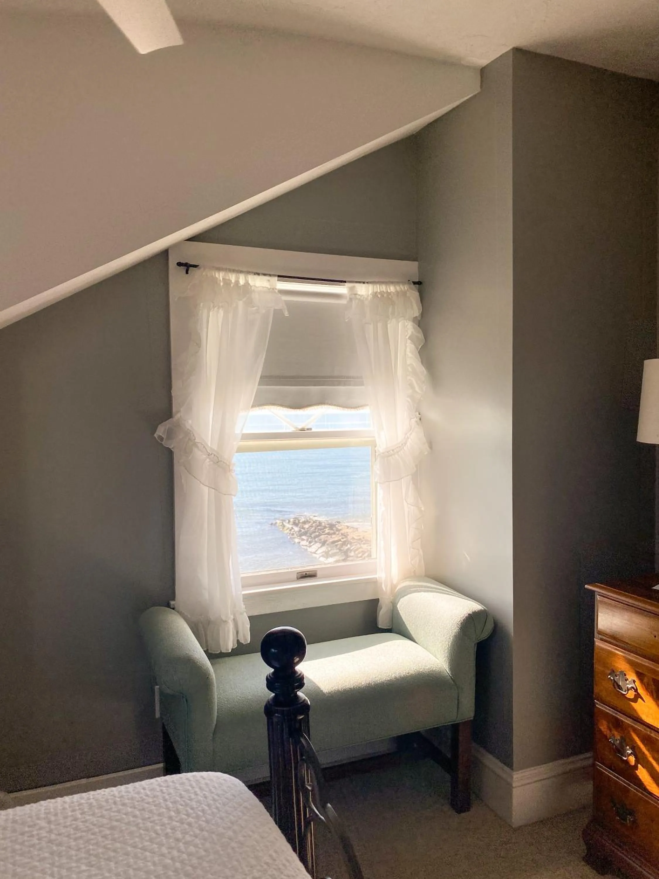 Sea view, Bed in By The Sea Guests Bed & Breakfast and Suites