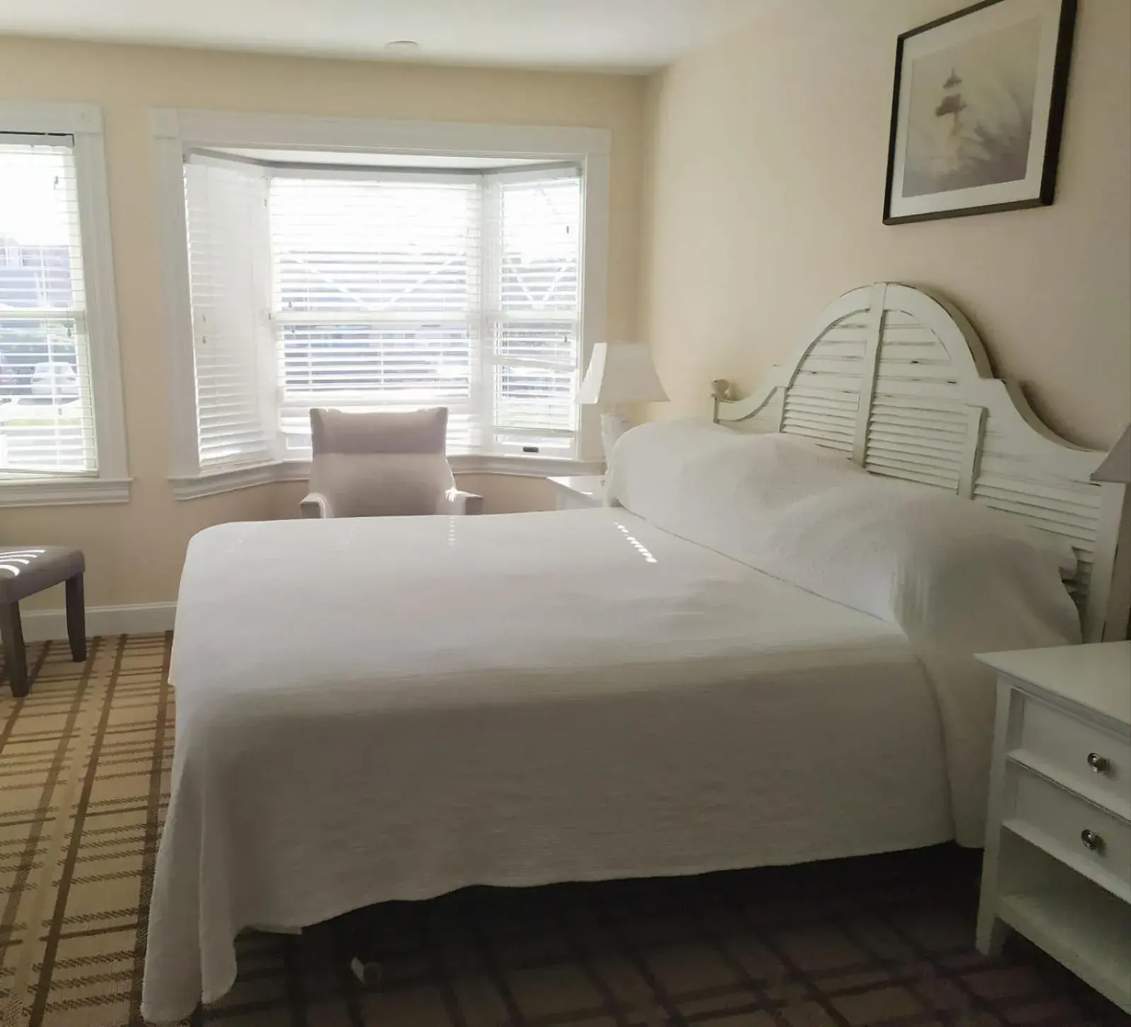 King Room with Sofa Bed – 112 in By The Sea Guests Bed & Breakfast and Suites King Room with Sofa Bed – 112 in By The Sea Guests Bed & Breakfast and Suites