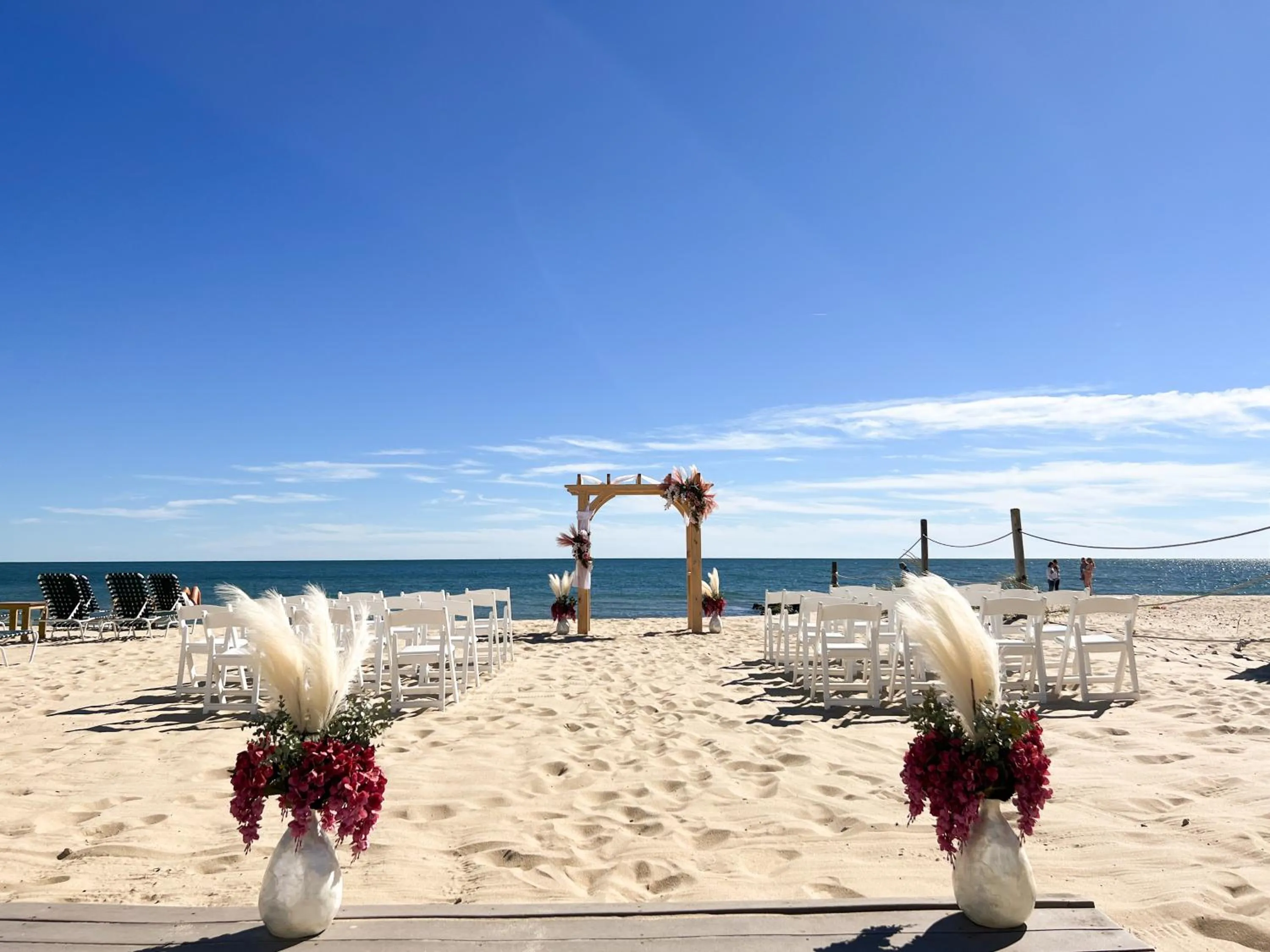 wedding in By The Sea Guests Bed & Breakfast and Suites