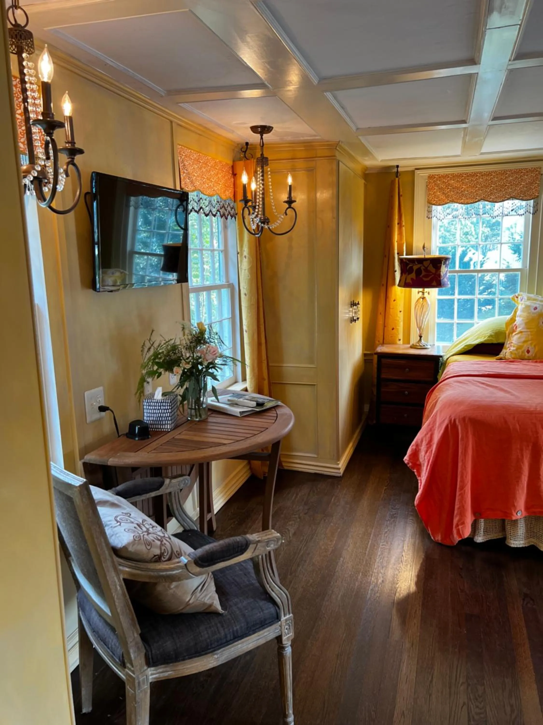 Bed in The Connecticut River Valley Inn Hartford South/Glastonbury