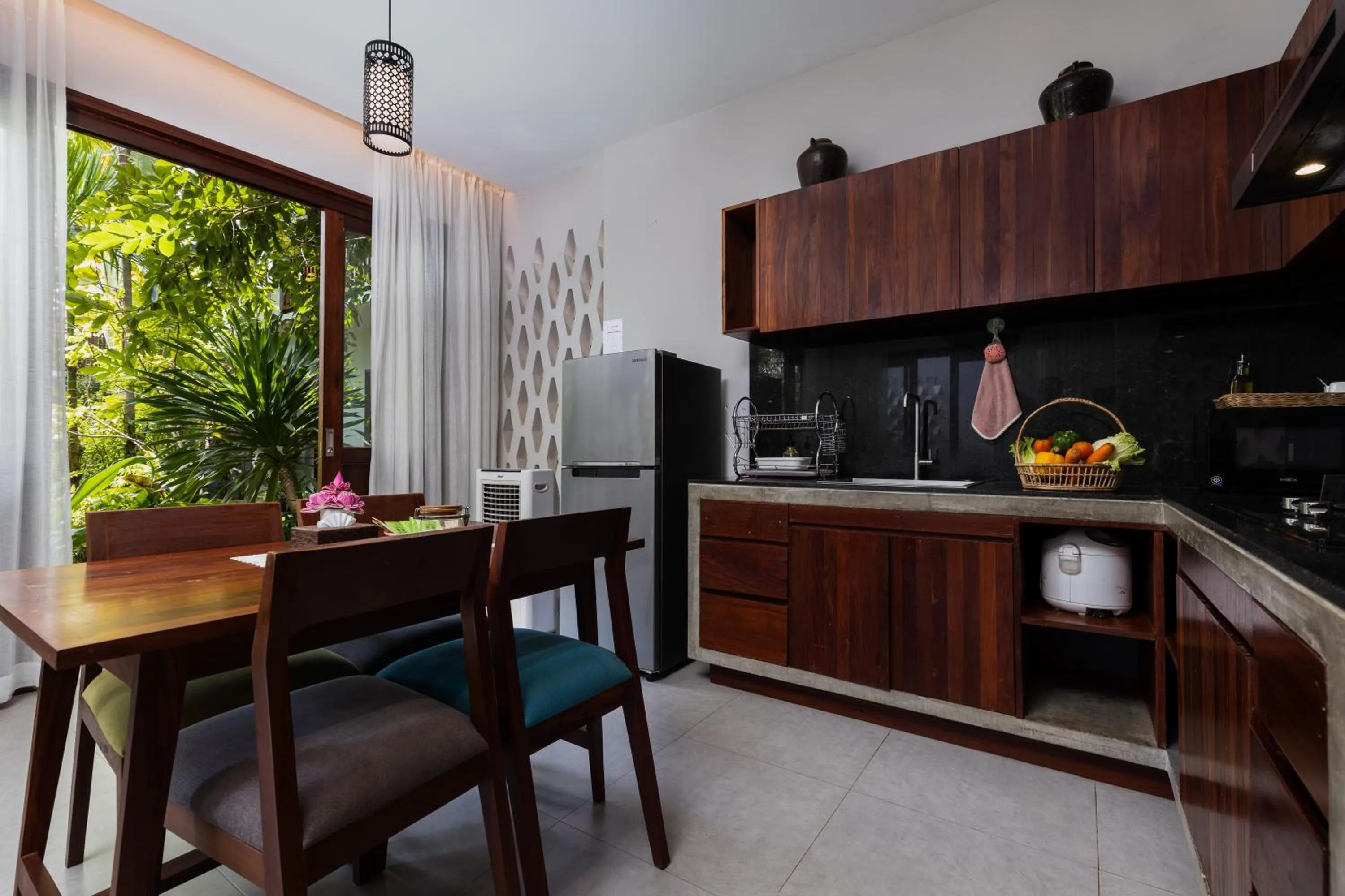 Kitchen or kitchenette in Golden Vishnu Villa