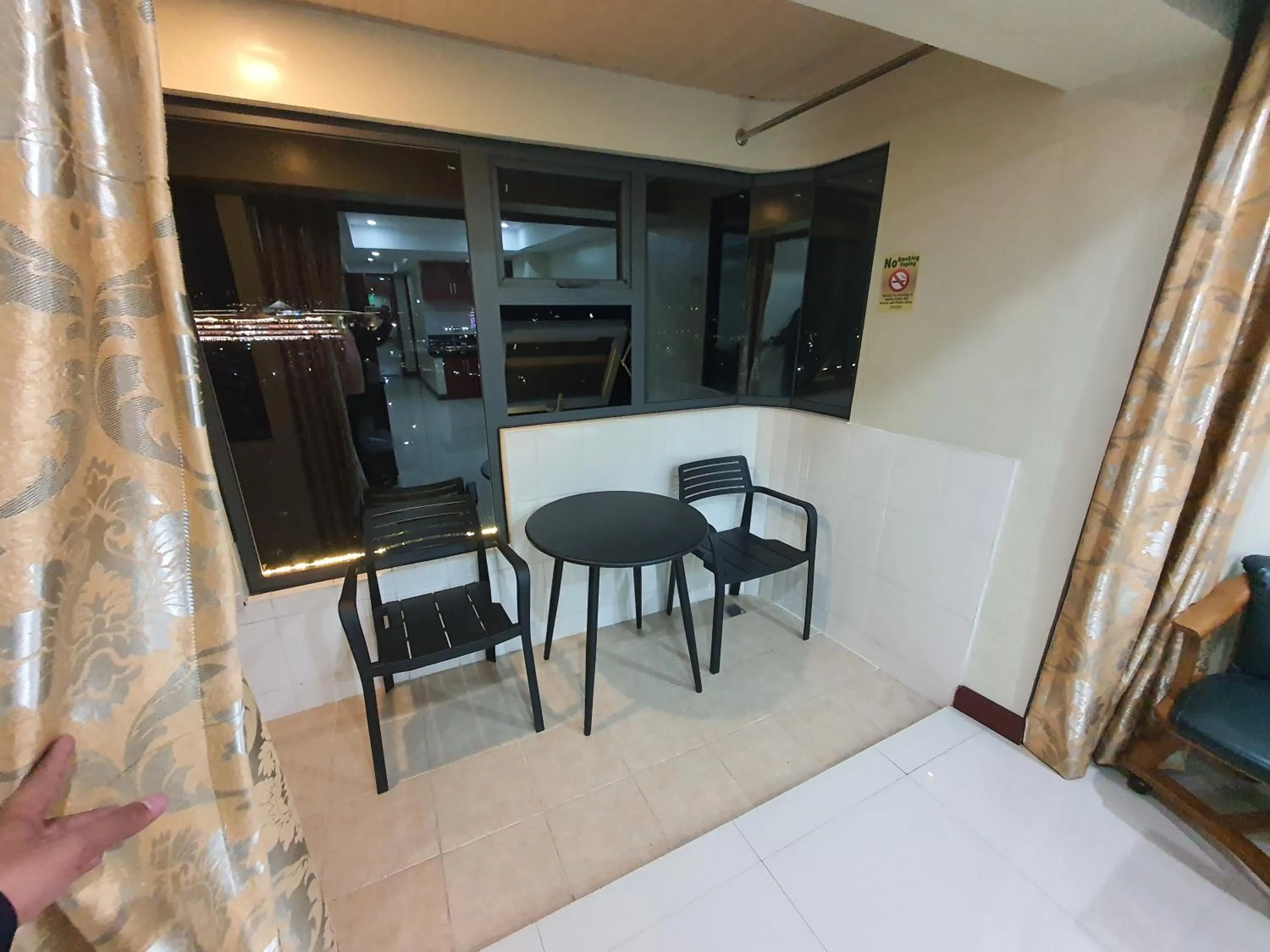 Balcony/Terrace in 456 Hotel