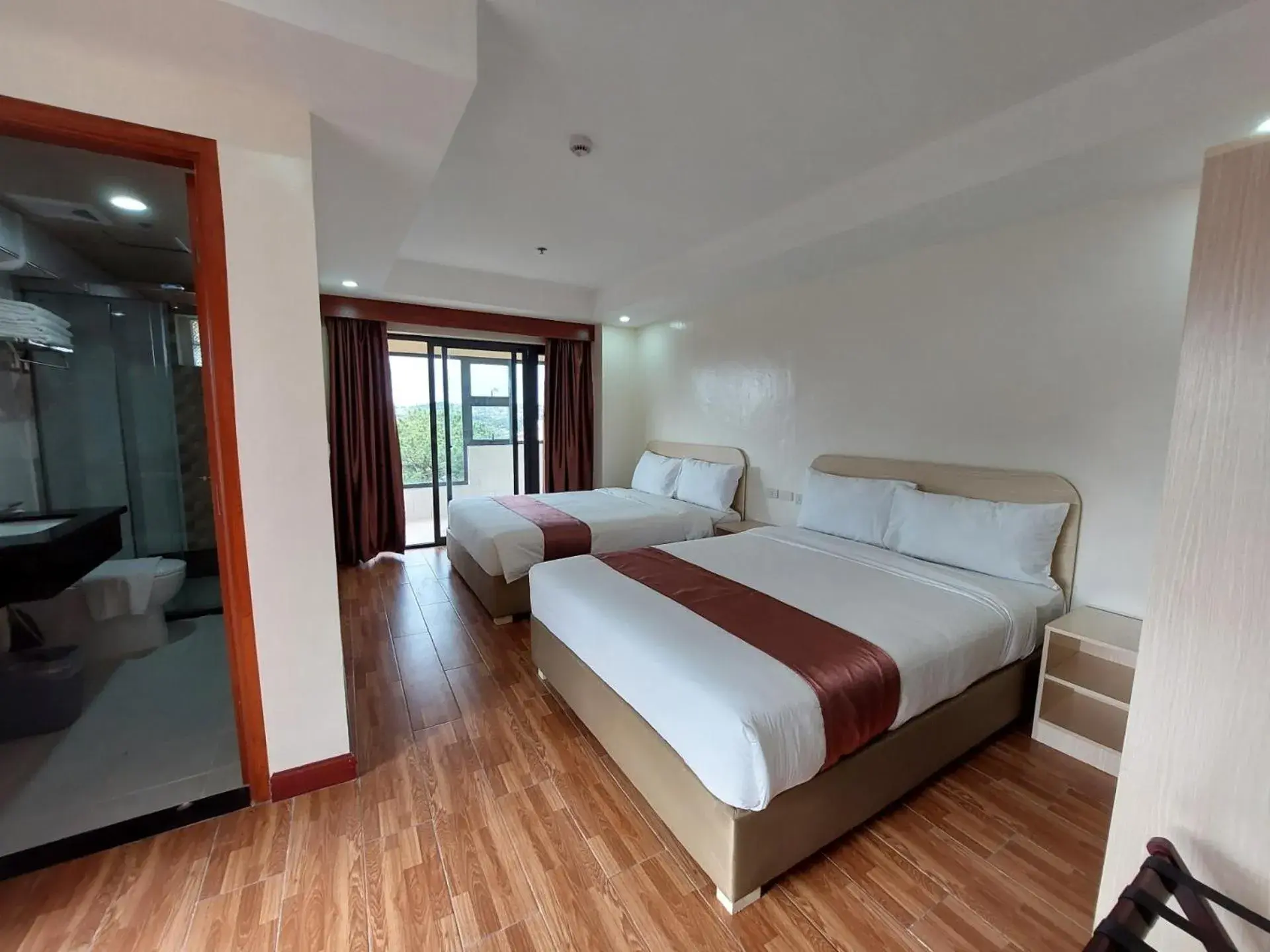 Standard Family Room in 456 Hotel Standard Family Room in 456 Hotel