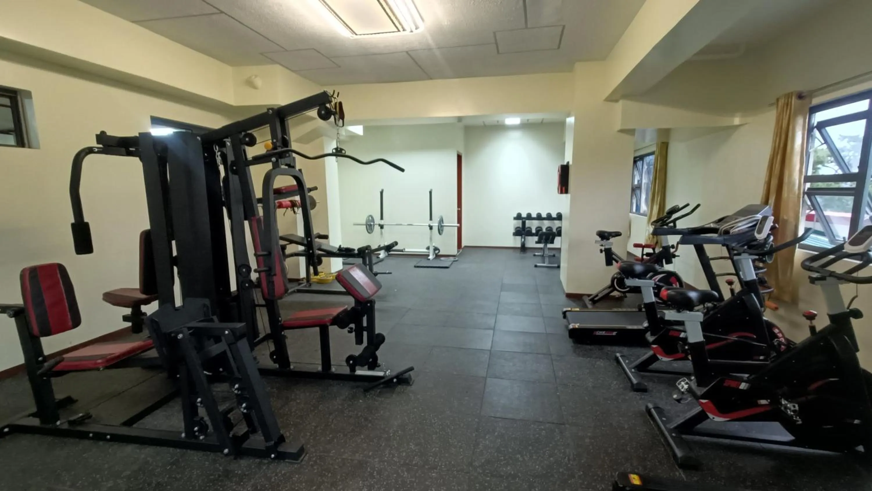 Fitness centre/facilities in 456 Hotel