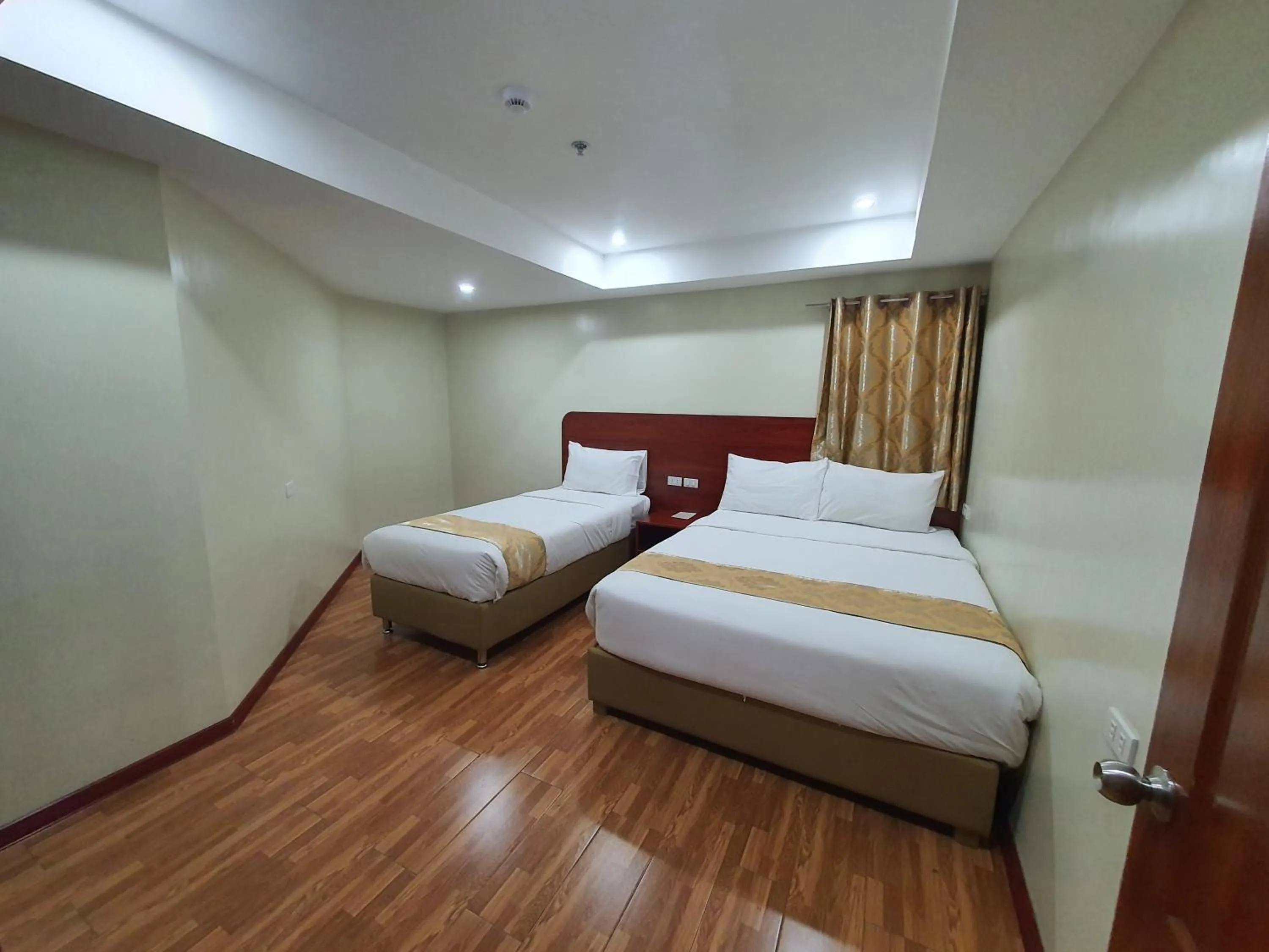 Bedroom, Bed in 456 Hotel