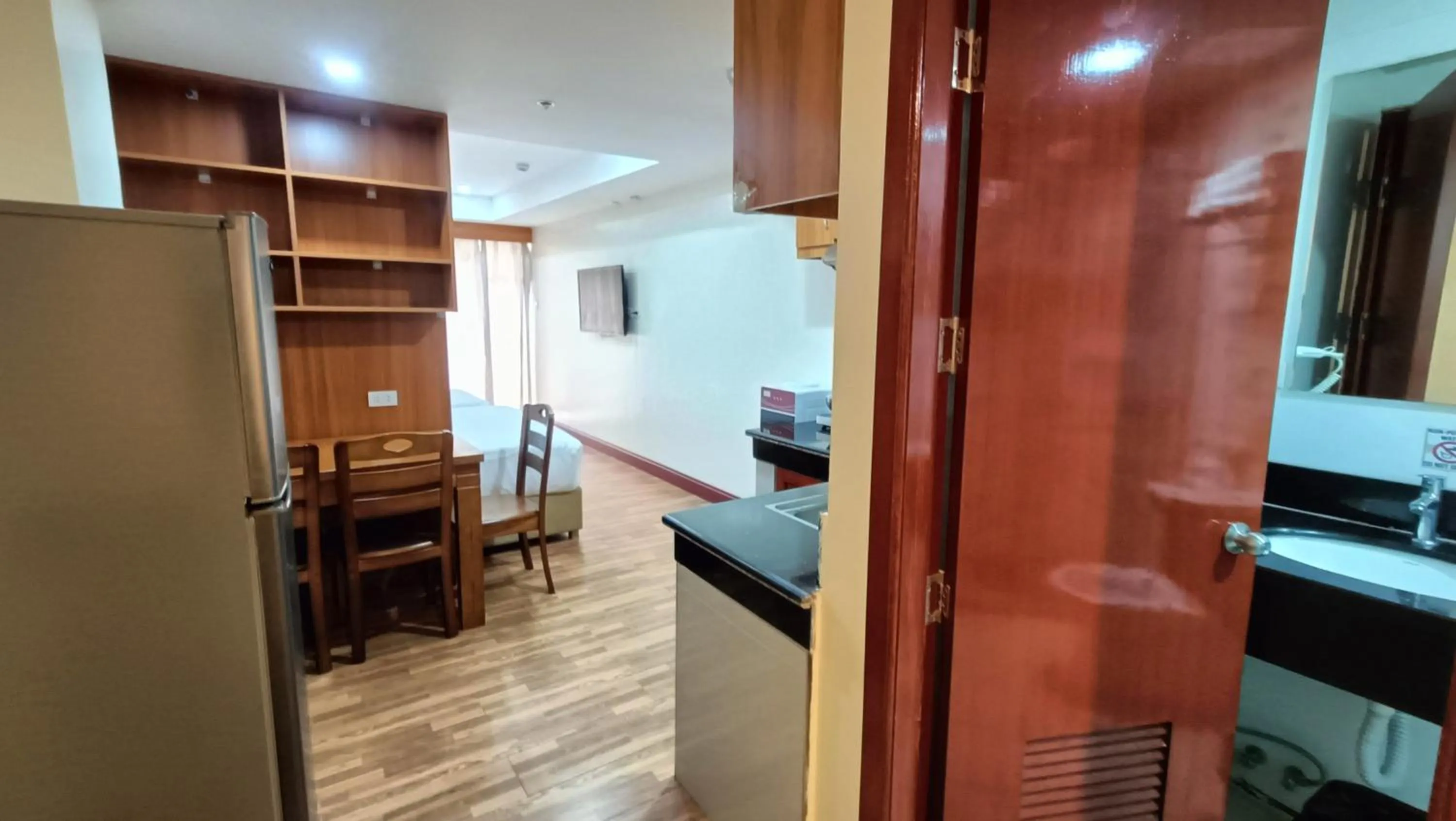 Kitchen or kitchenette in 456 Hotel