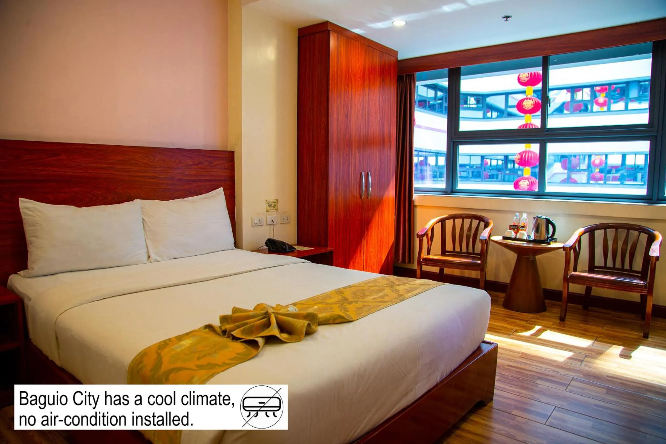 Bedroom, Bed in 456 Hotel