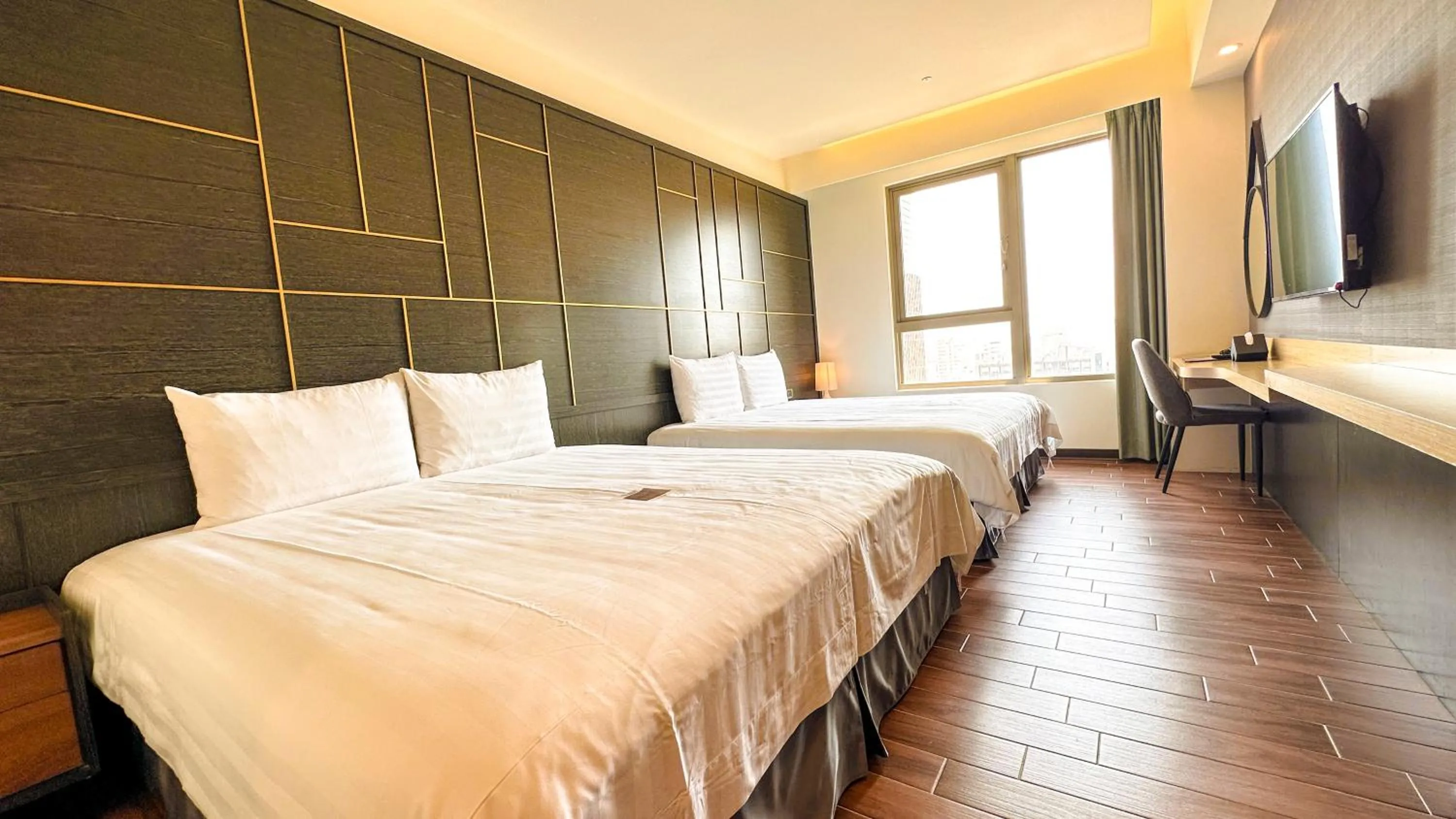 On site, Bed in Hotel A