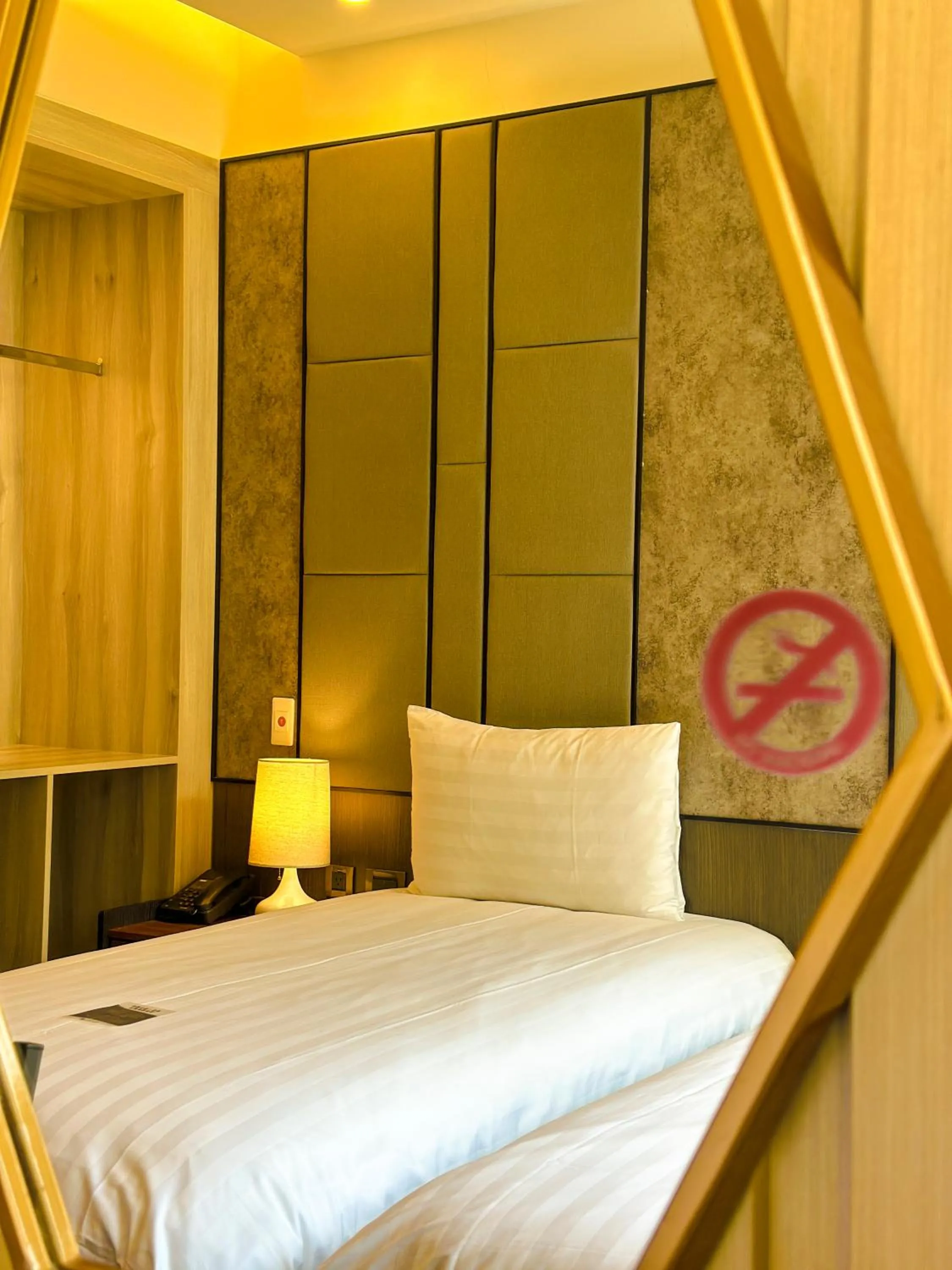 On site, Bed in Hotel A