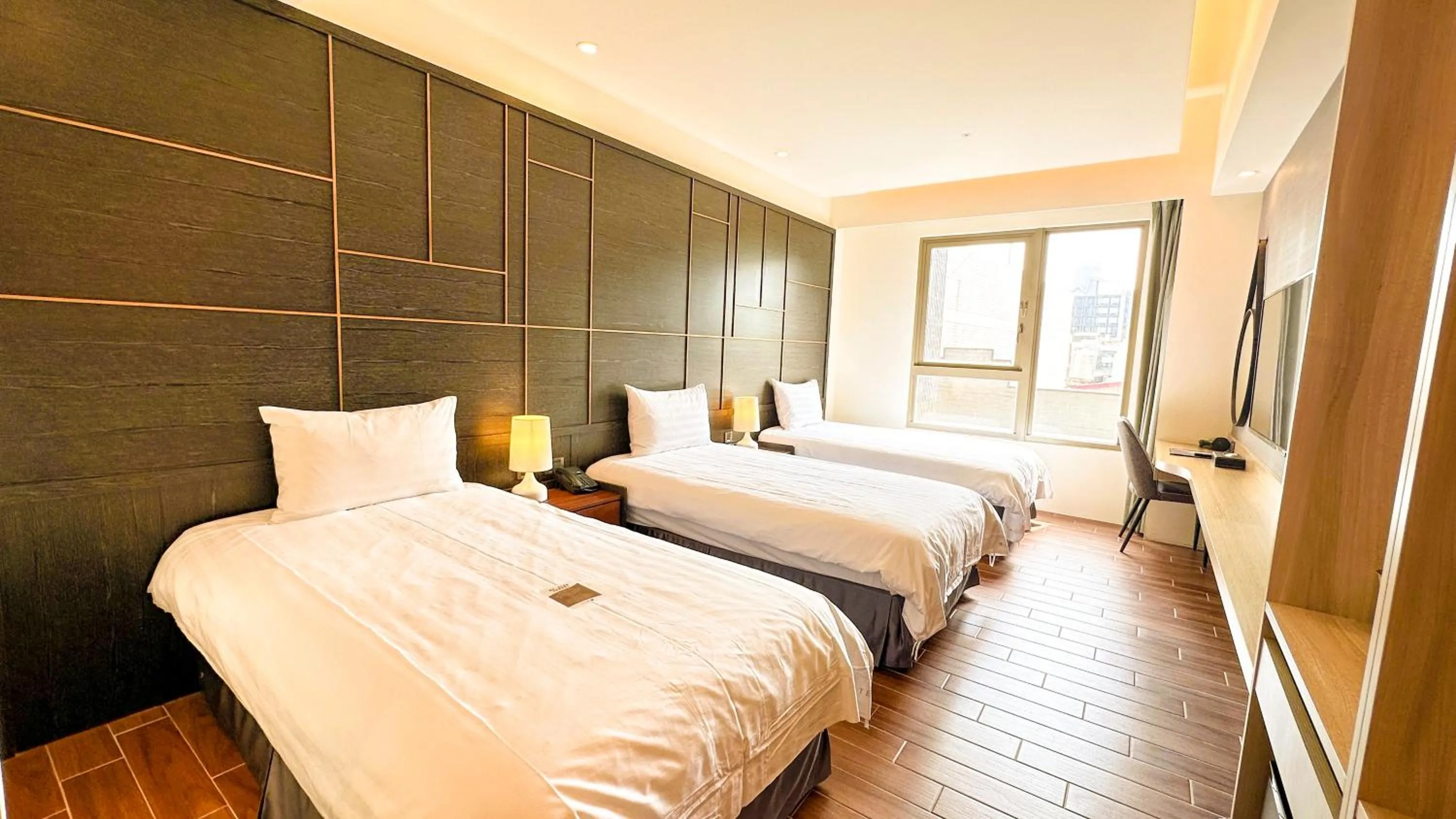On site, Bed in Hotel A