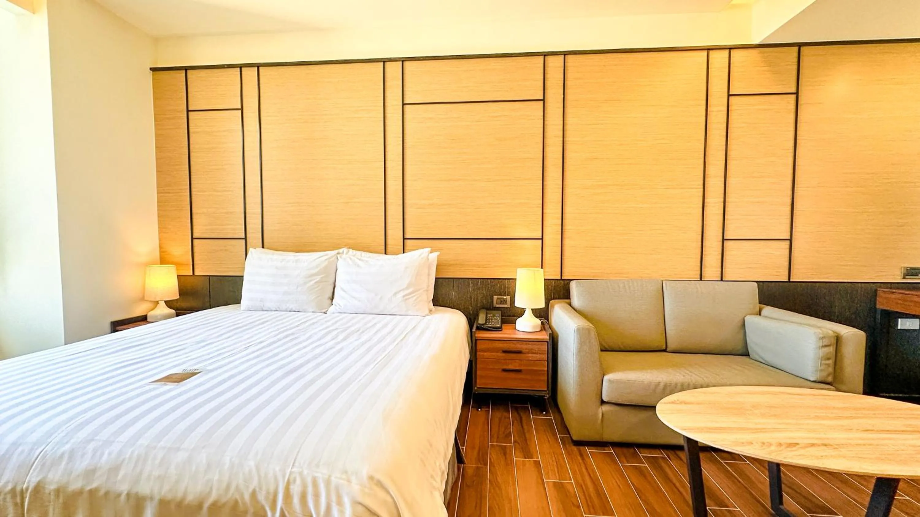 On site, Bed in Hotel A