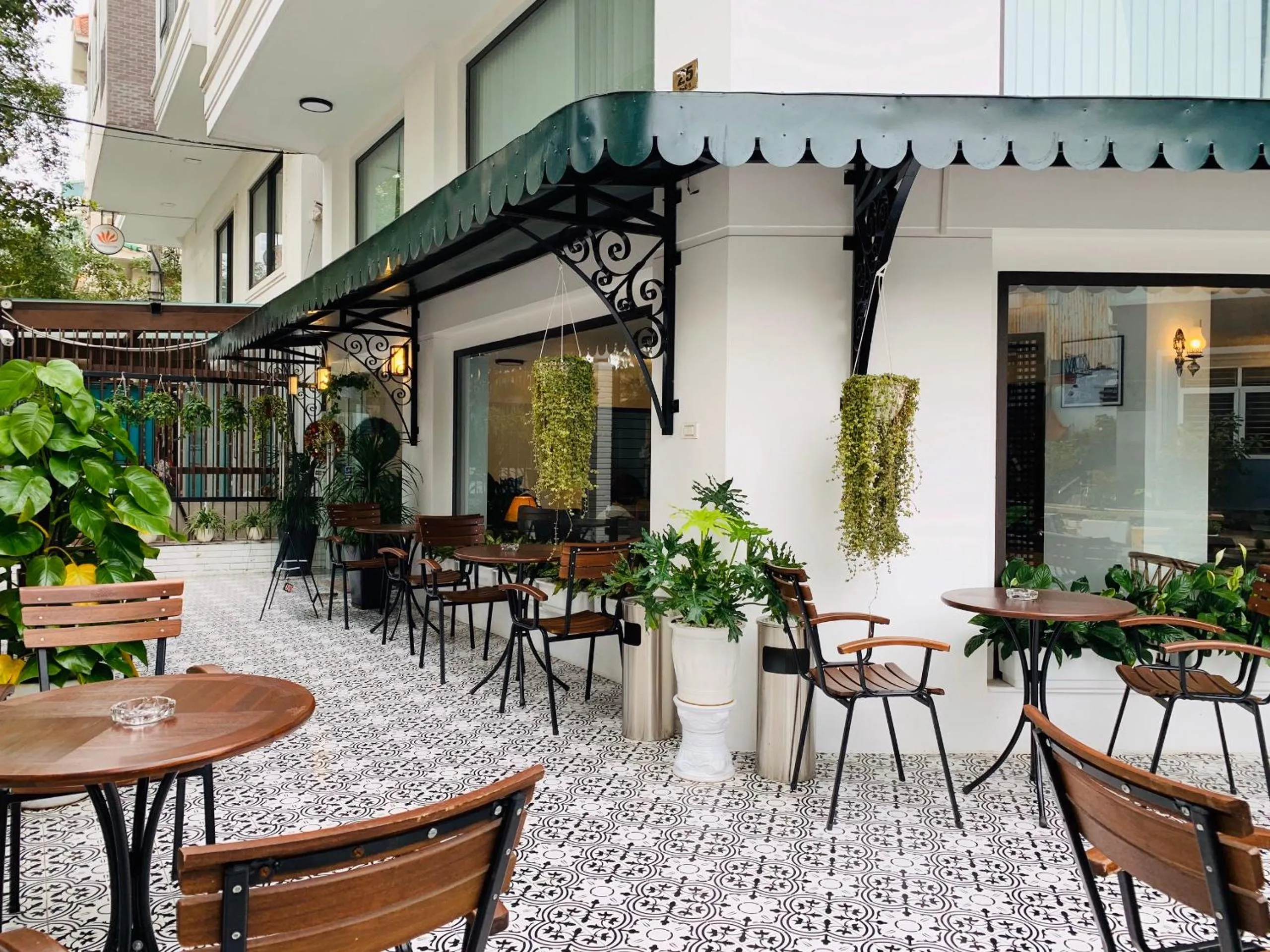 Patio in Hana Stay Trần Quốc Hoàn