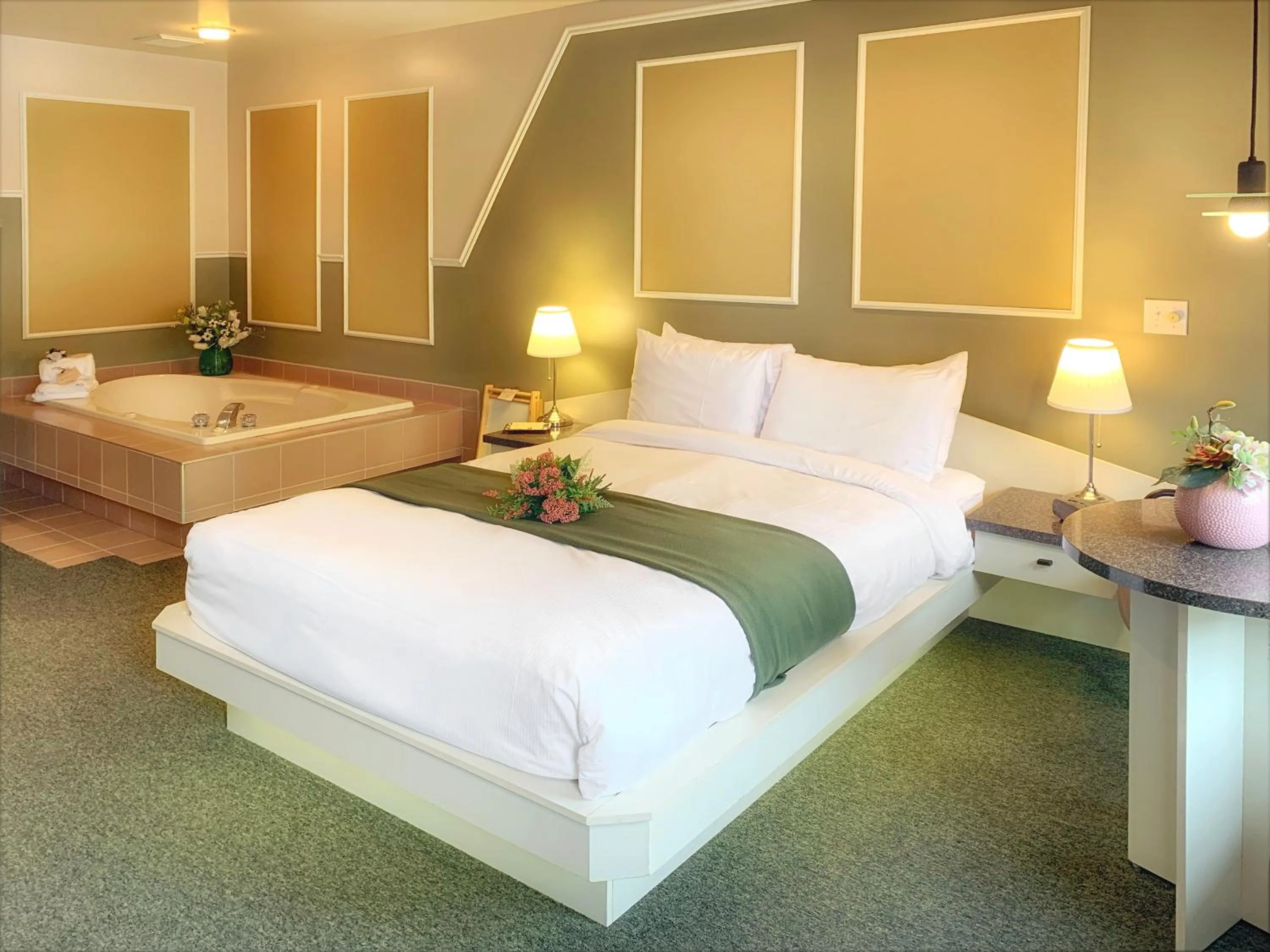Classic Double Room with Spa Bath in Motel La Cheminée
