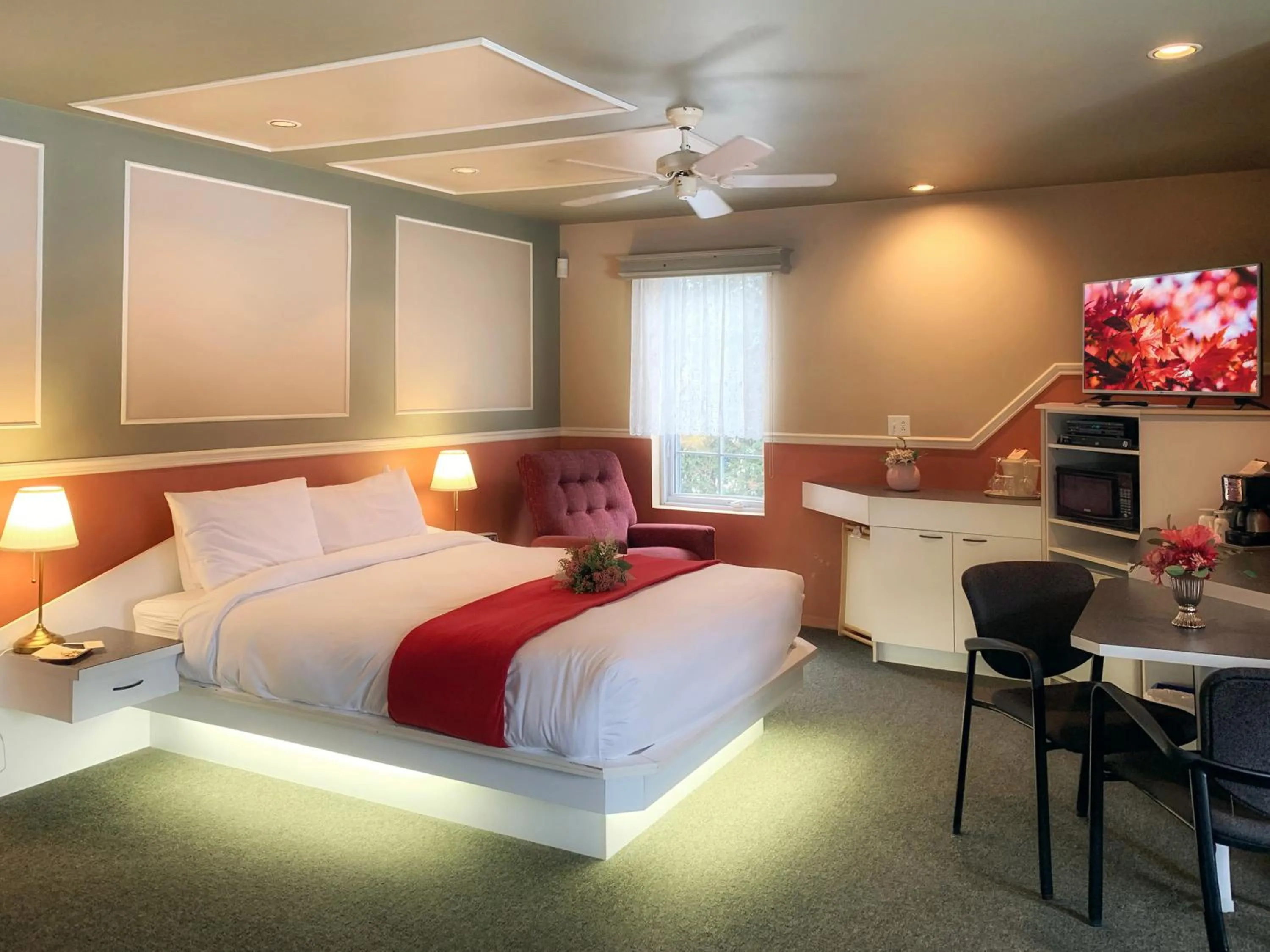 Superior Queen Room with Spa Bath in Motel La Cheminée