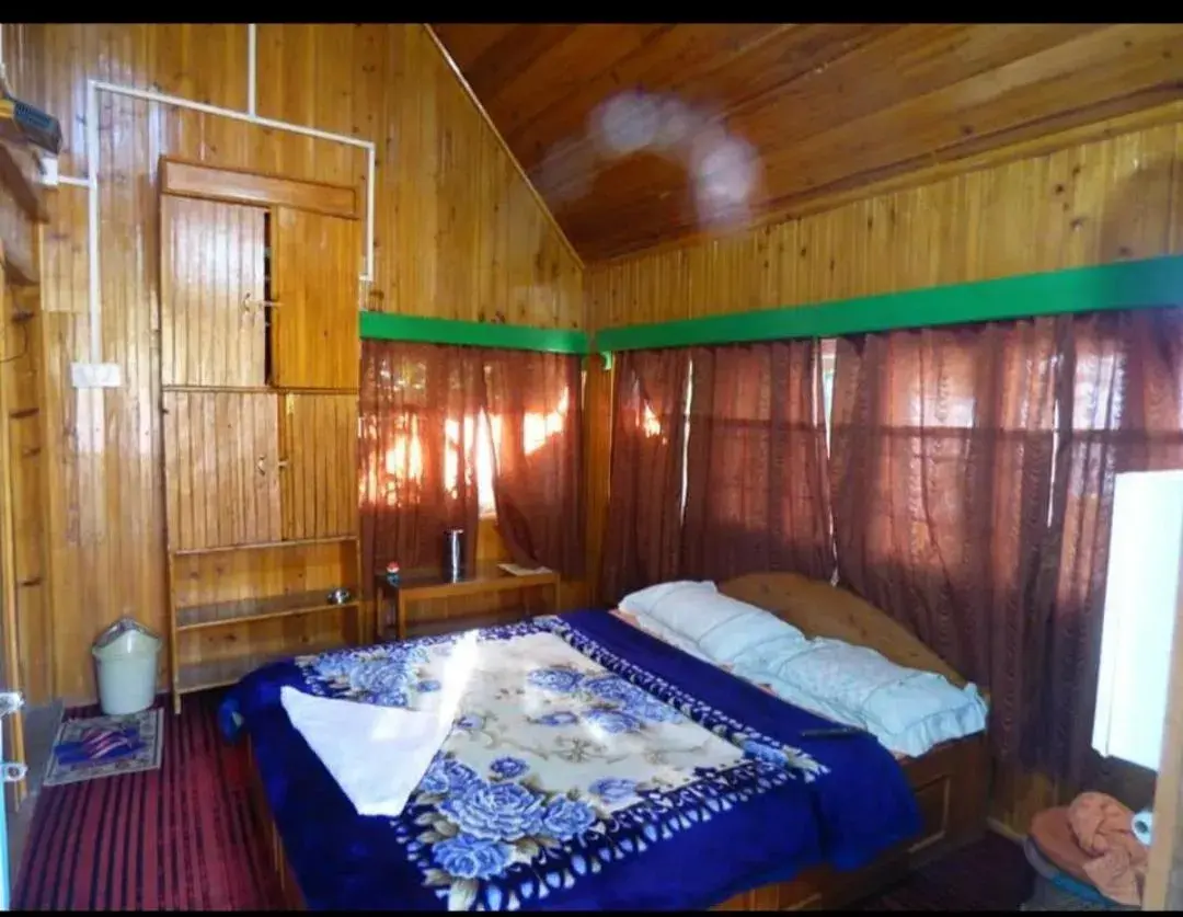 Bed in Rainbow Valley Resort Bed in Rainbow Valley Resort