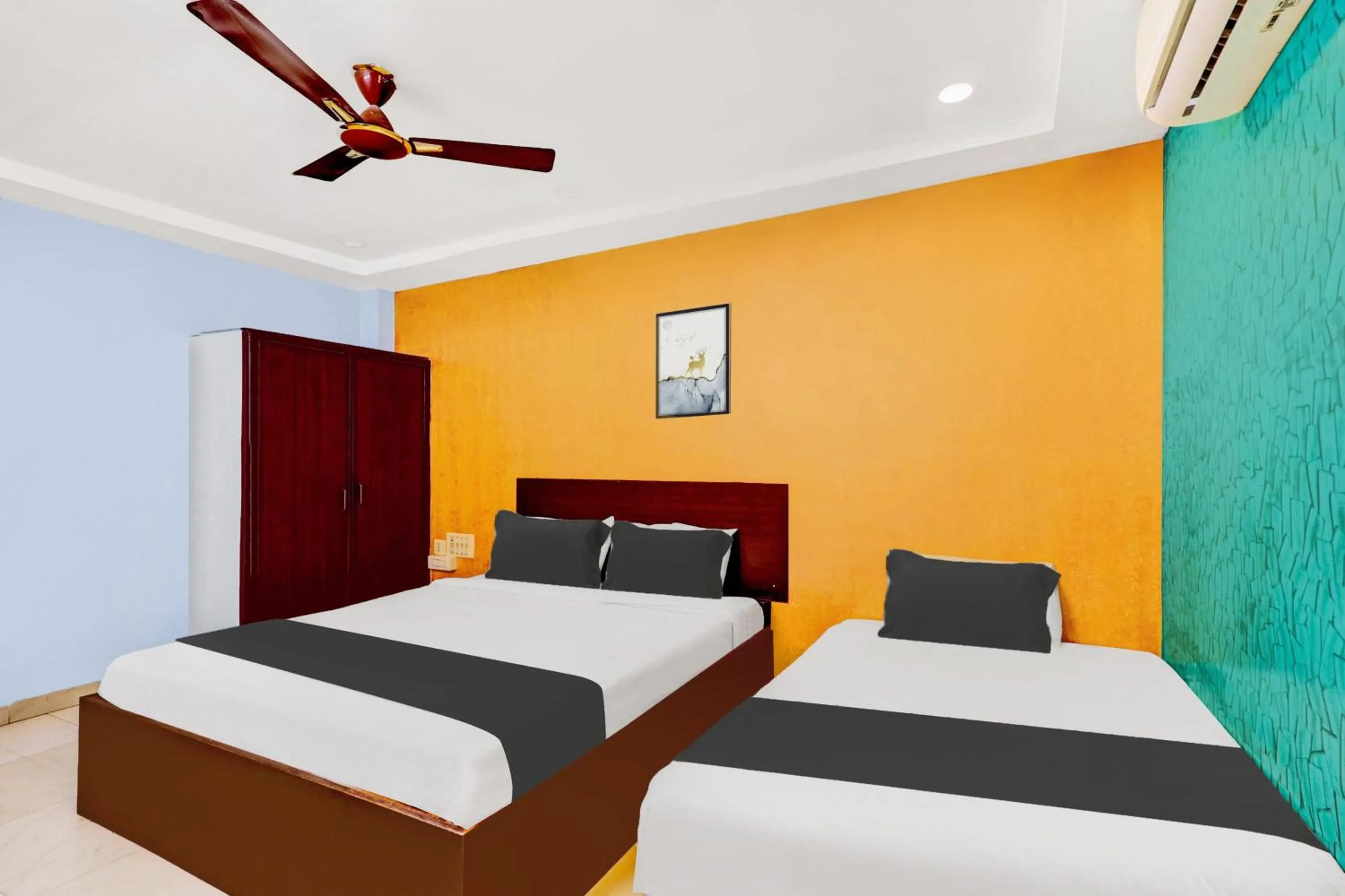 Bedroom, Bed in Super Hotel O Kennedy Nagar Near Railway Station formerly Jayalakshmi Residency