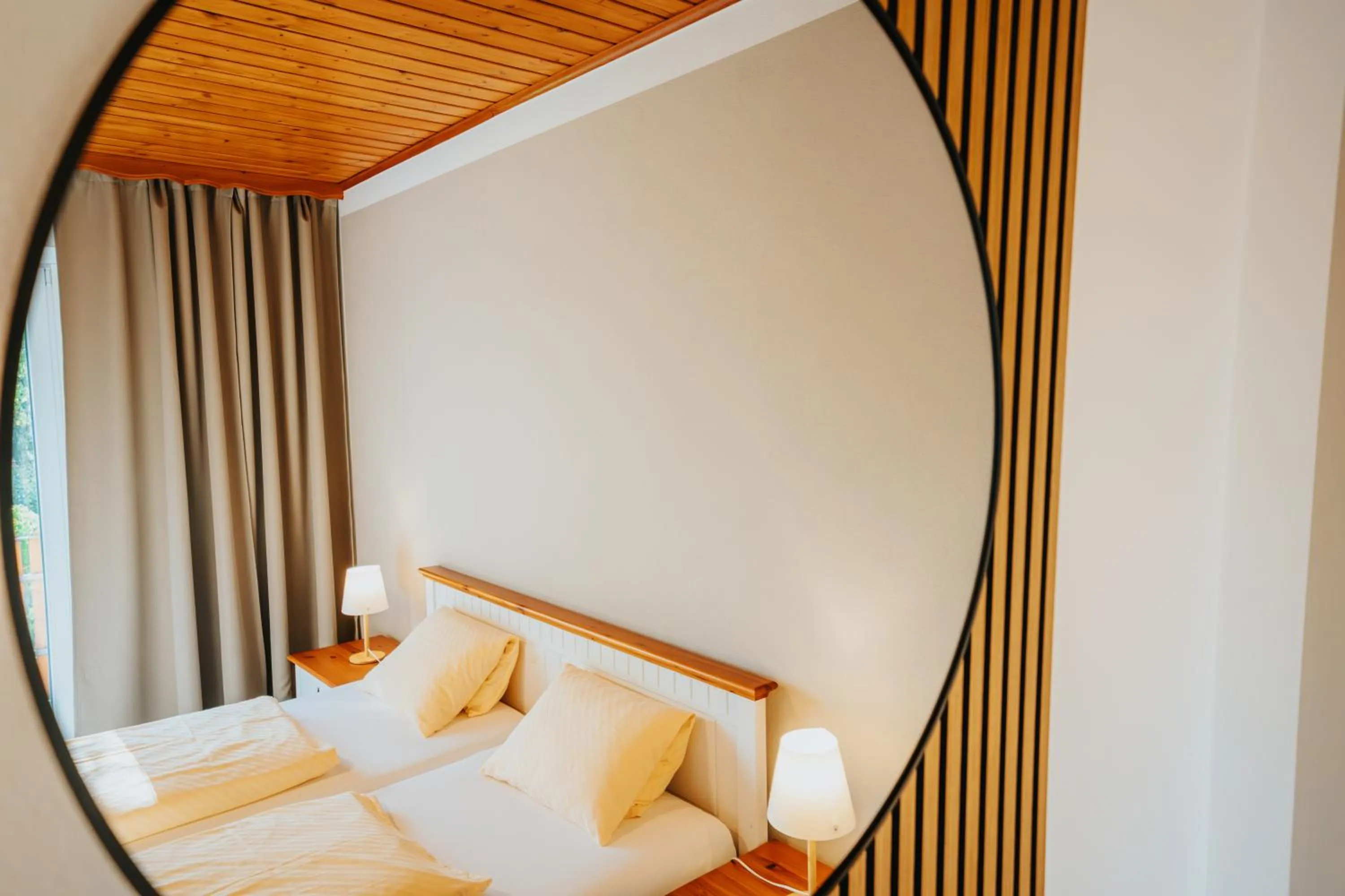 Photo of the whole room, Bed in Hotel Leo