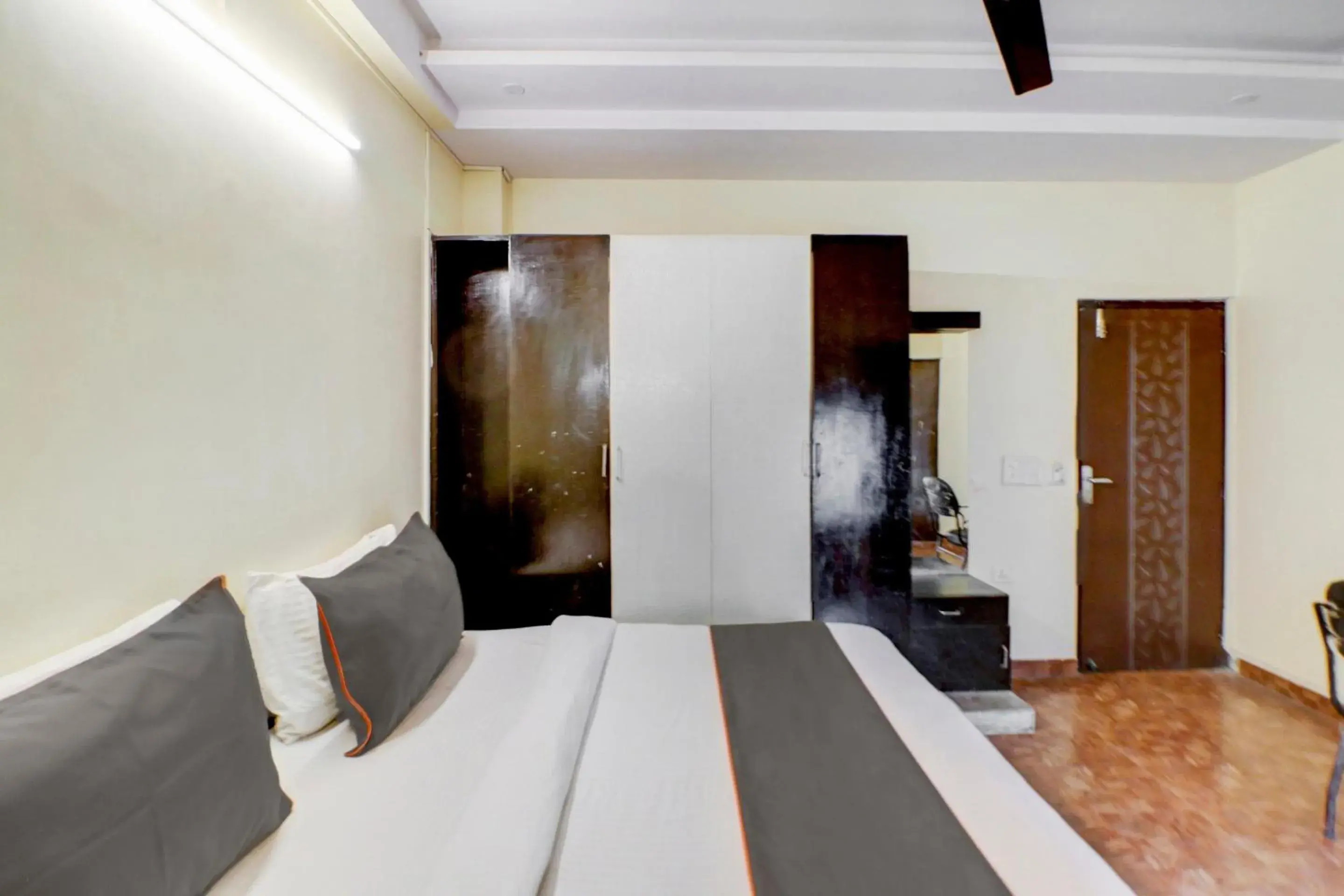 Bedroom, Bed in Hotel O Tara Patel Bedroom, Bed in Hotel O Tara Patel