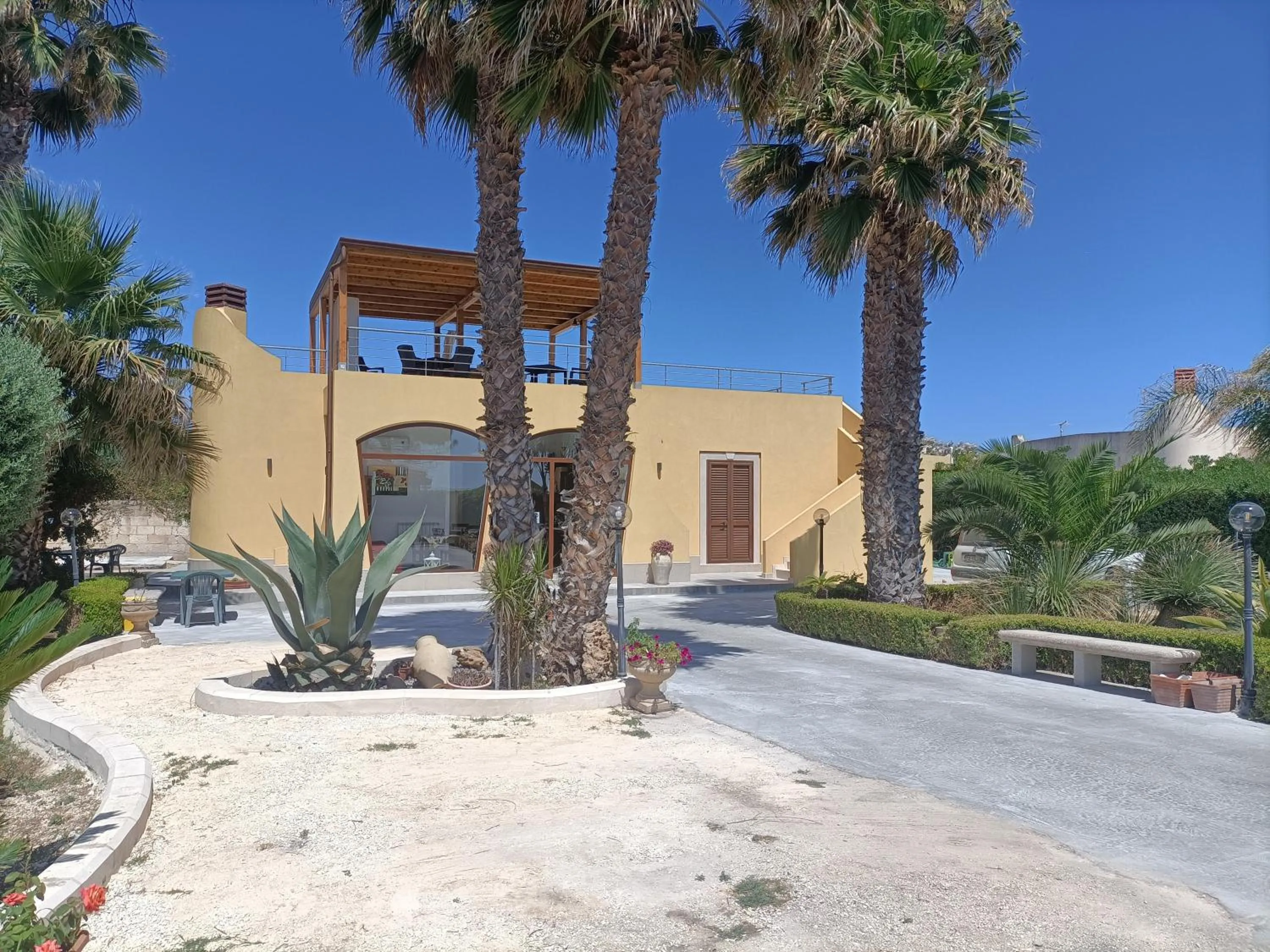 Property building in B&B Sale e Sole sul Mare