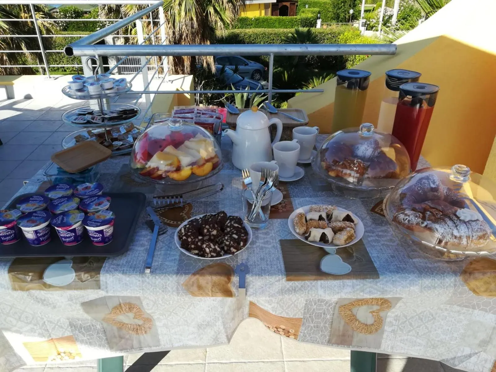 Food and drinks in B&B Sale e Sole sul Mare