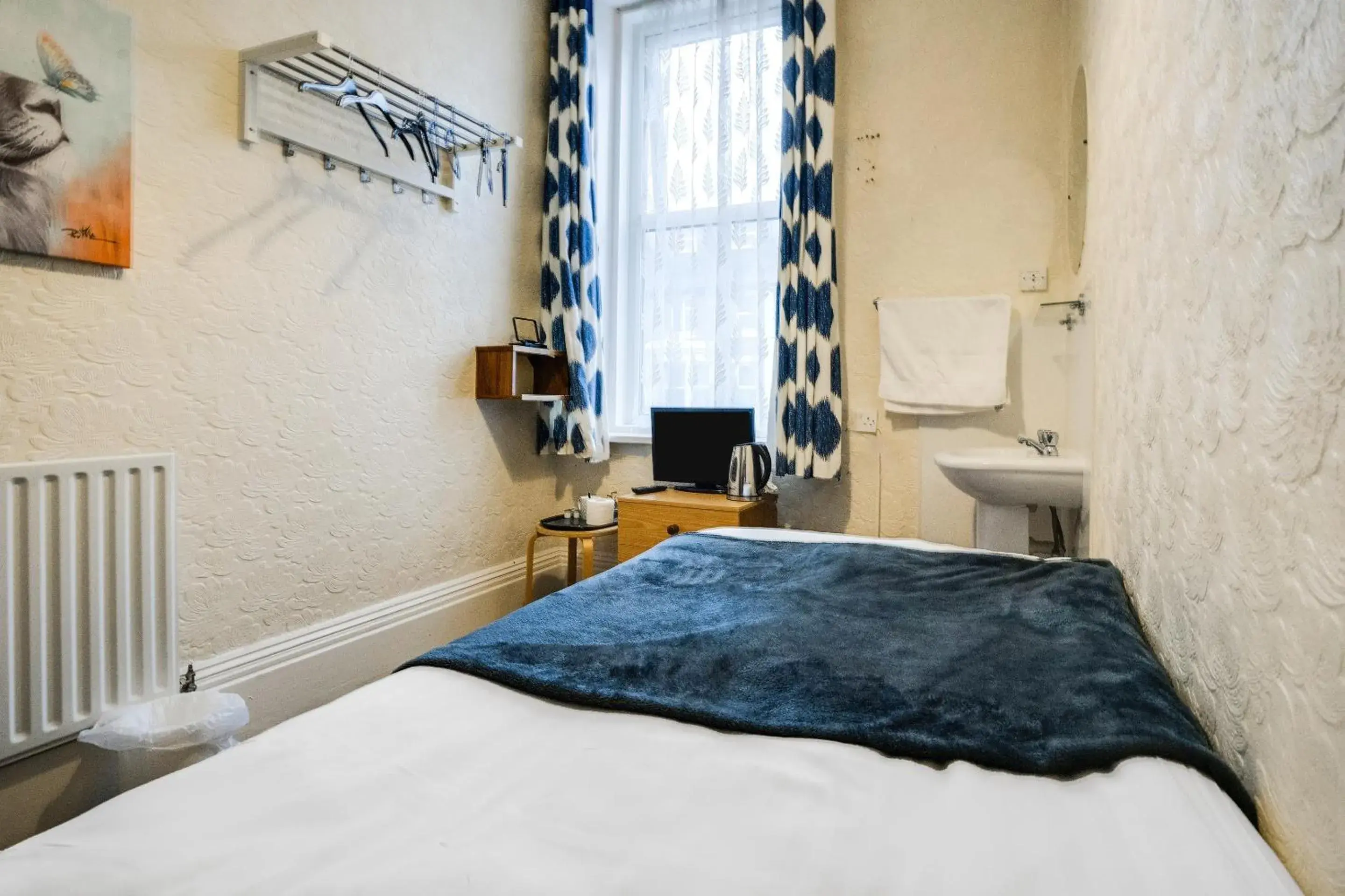Bedroom, Bed in St Kildas, Blackpool Central Bedroom, Bed in St Kildas, Blackpool Central