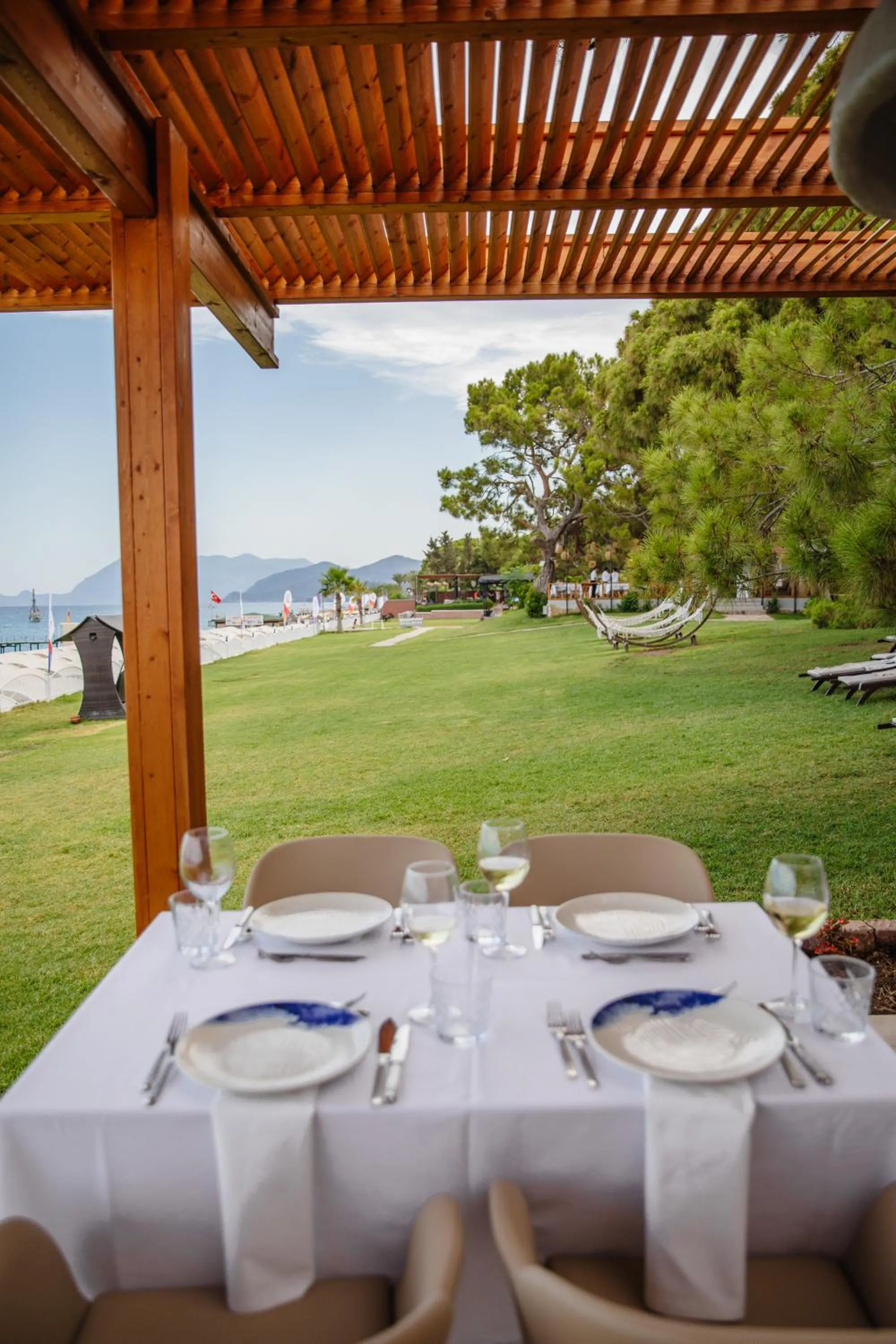 Restaurant/places to eat in Fun & Sun Club Saphire