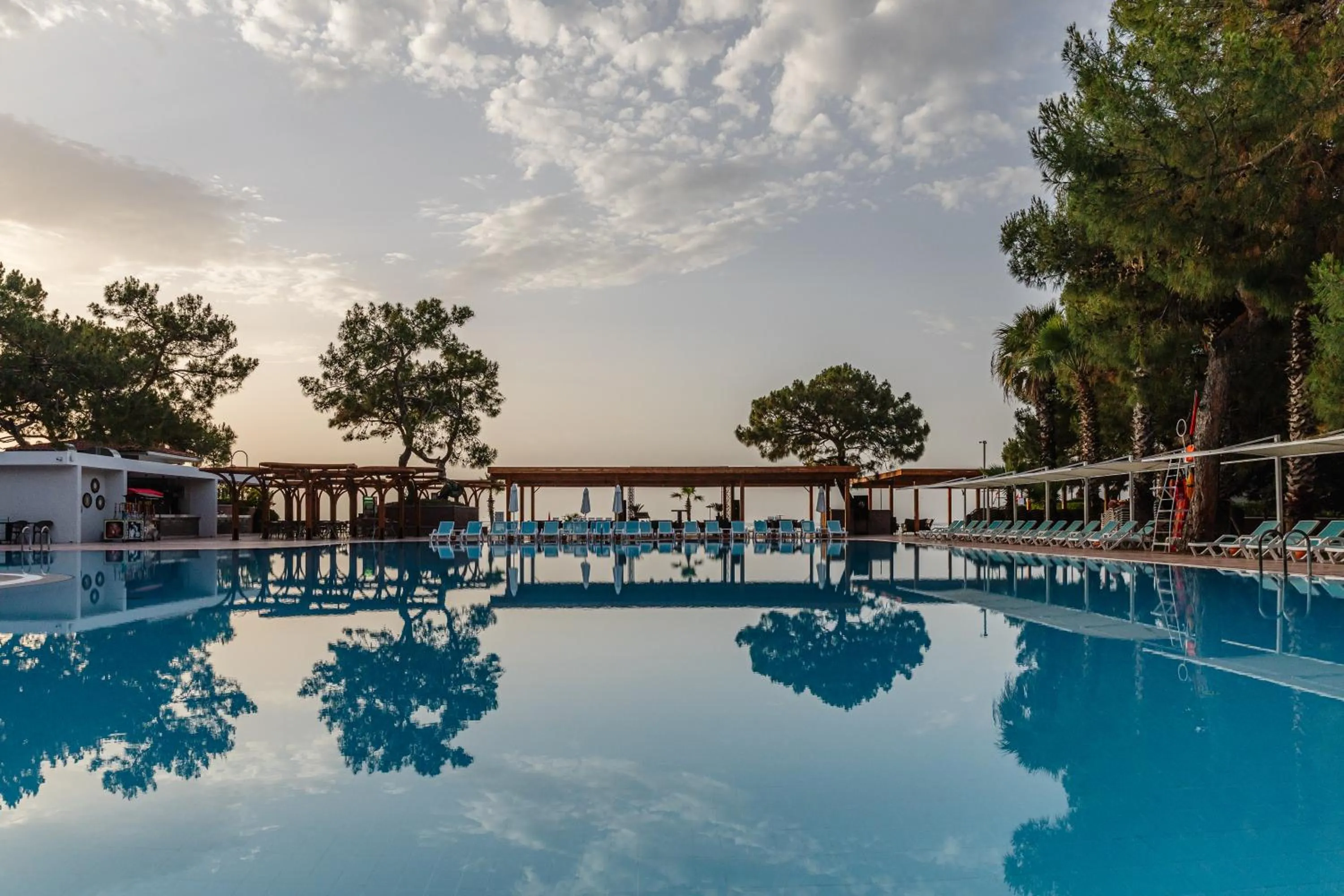 Day in Fun & Sun Club Saphire