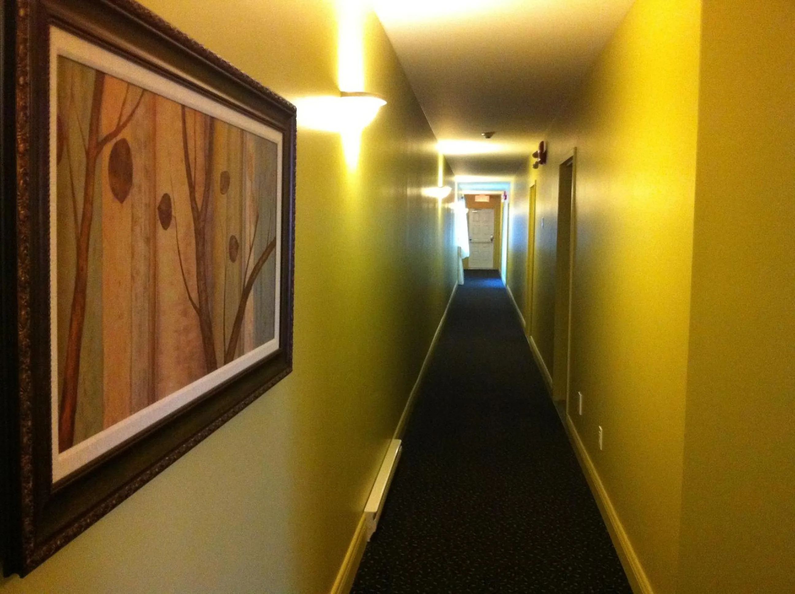 Property building in Motel le Phare