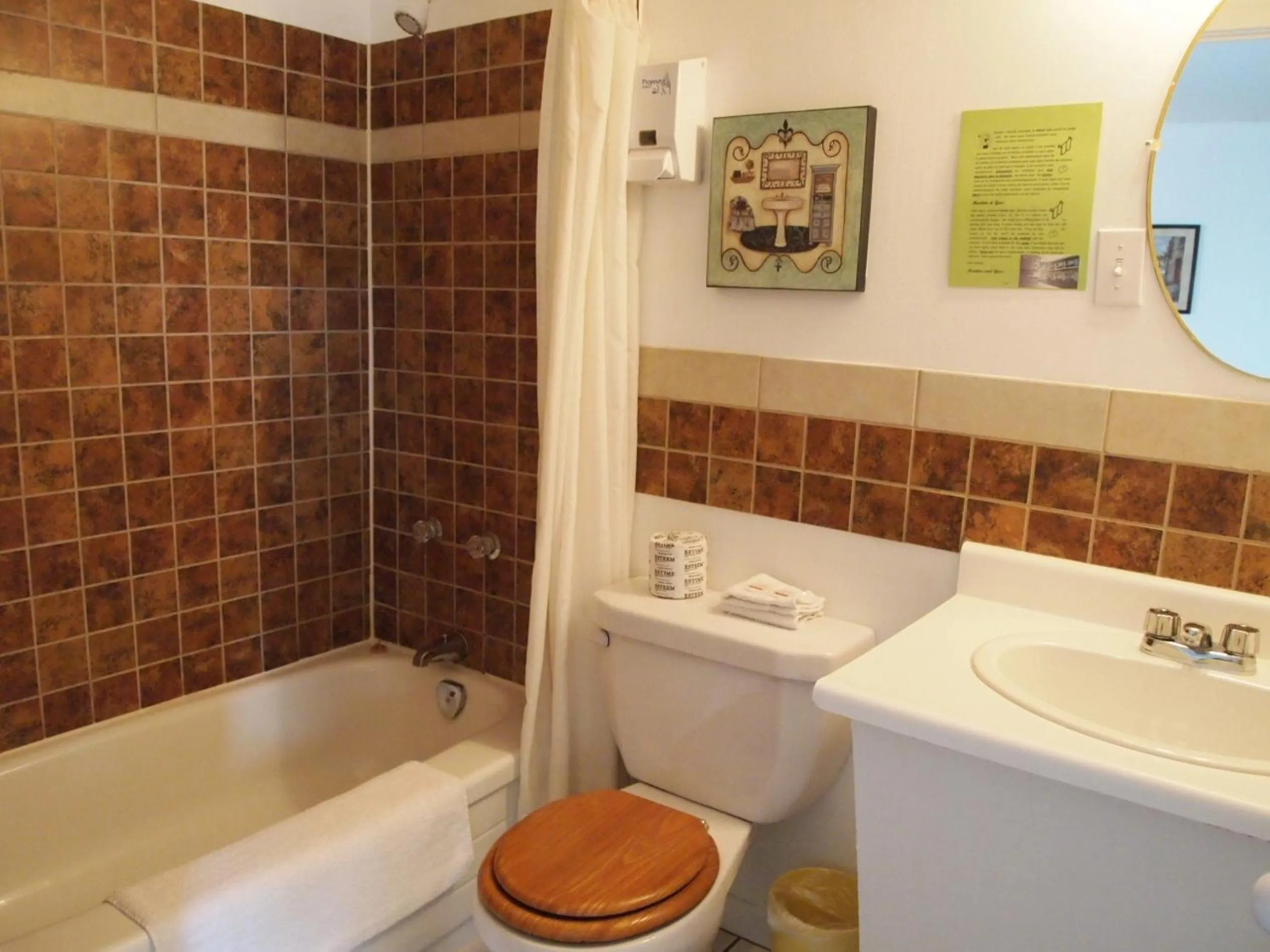 Bathroom in Motel Lyse