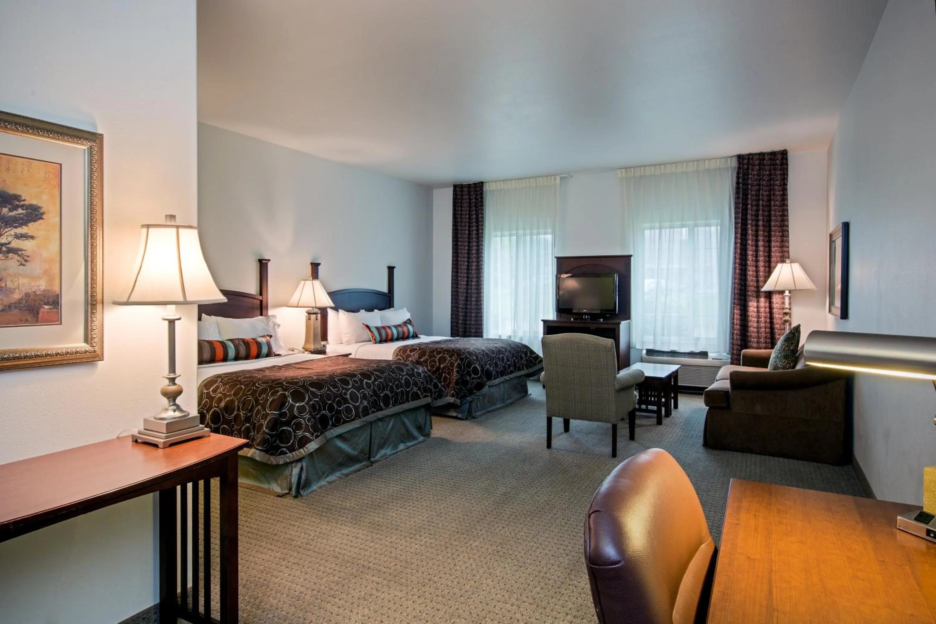 Photo of the whole room, Bed in Staybridge Suites Rockford by IHG