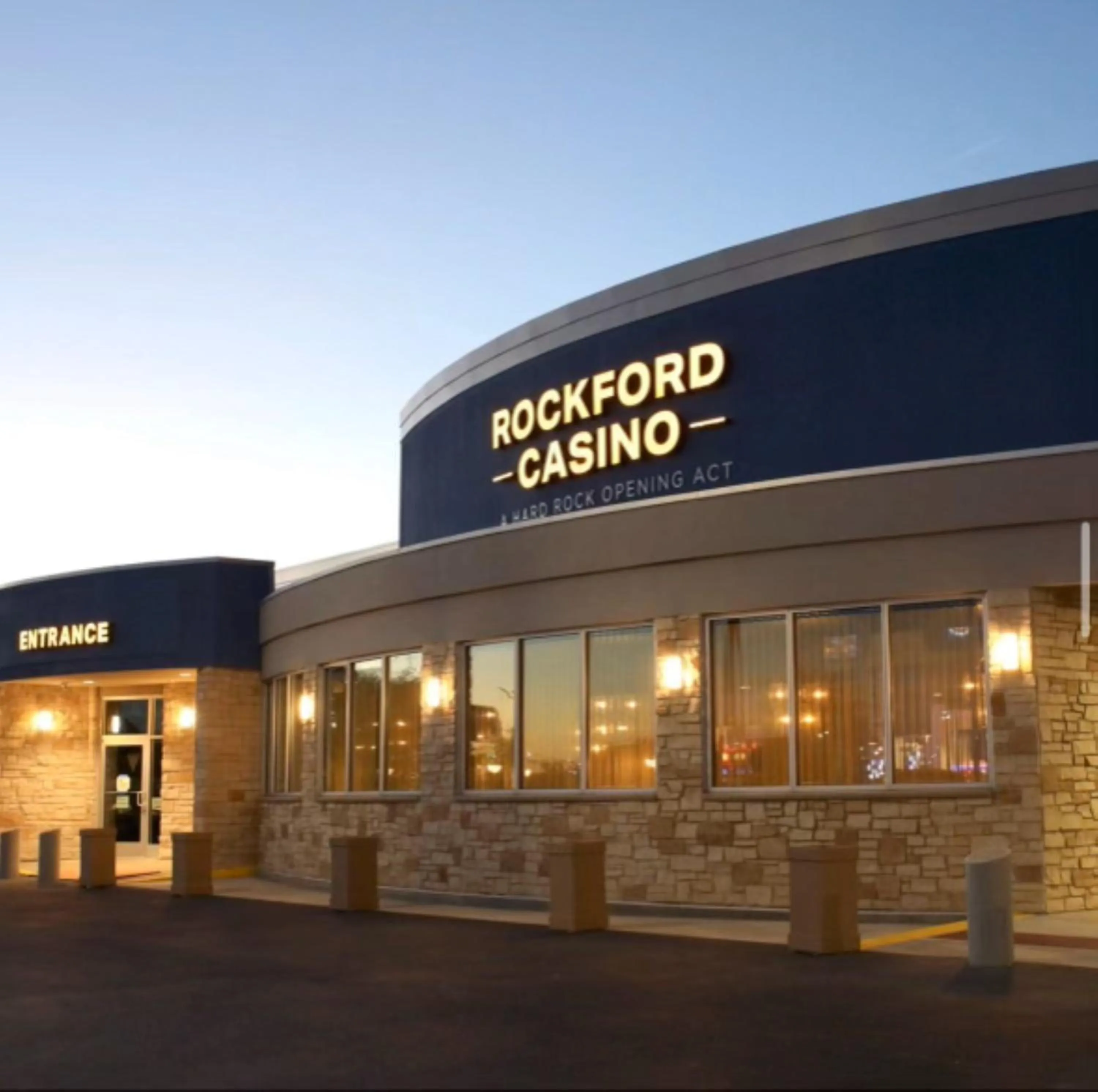 Area and facilities in Staybridge Suites Rockford by IHG