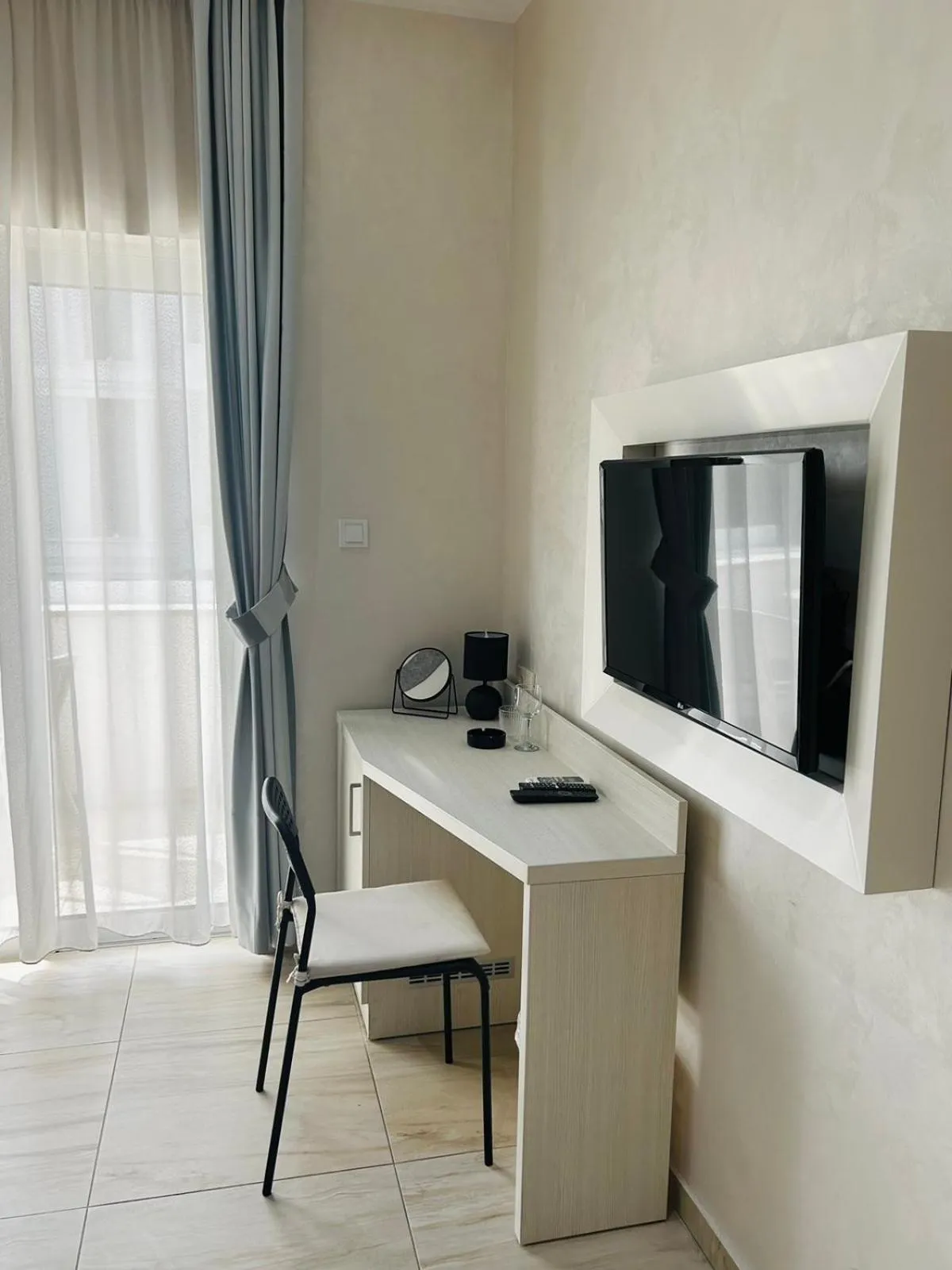 TV and multimedia in Hotel Maksim