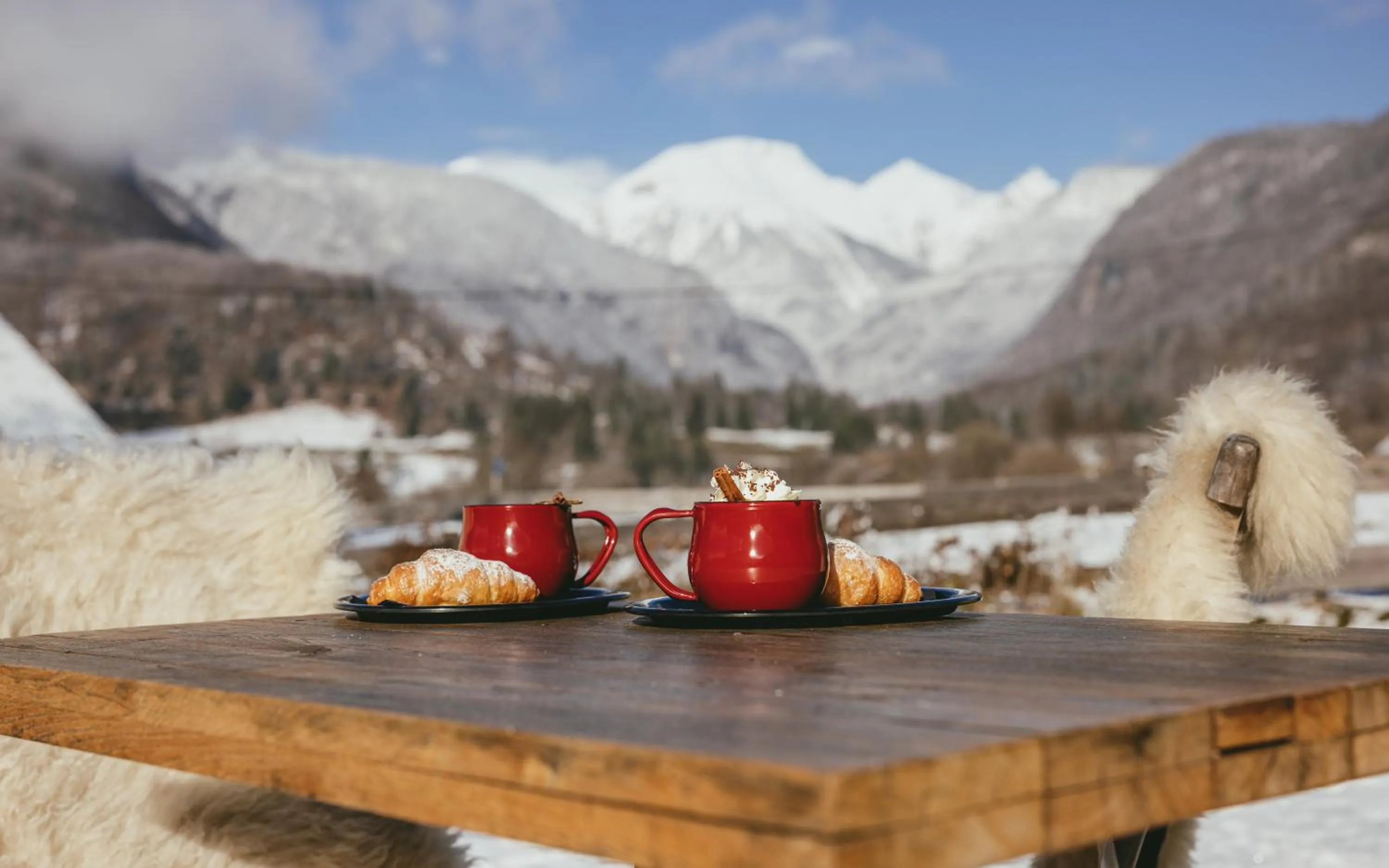 Restaurant/places to eat in Hotel Majerca