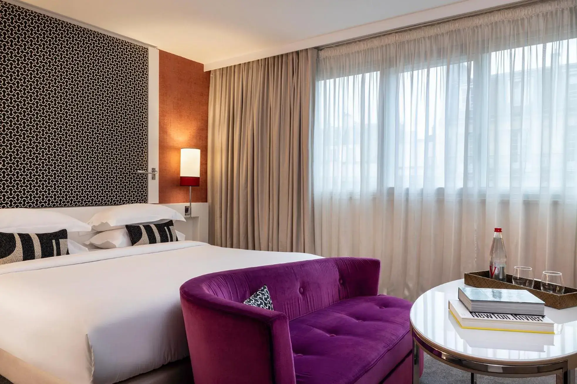 Bed in Hôtel Etoile Maillot Bed in Hôtel Etoile Maillot