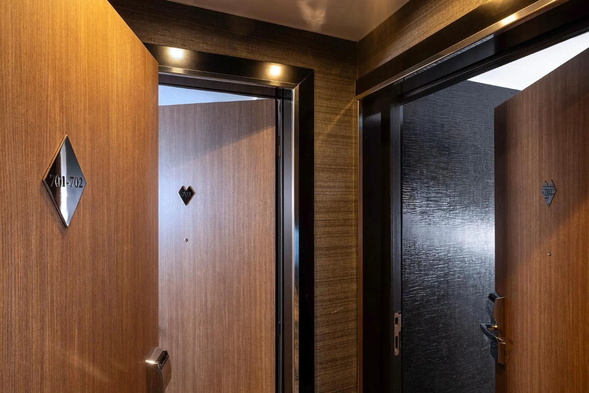 Bedroom in Hôtel Etoile Maillot