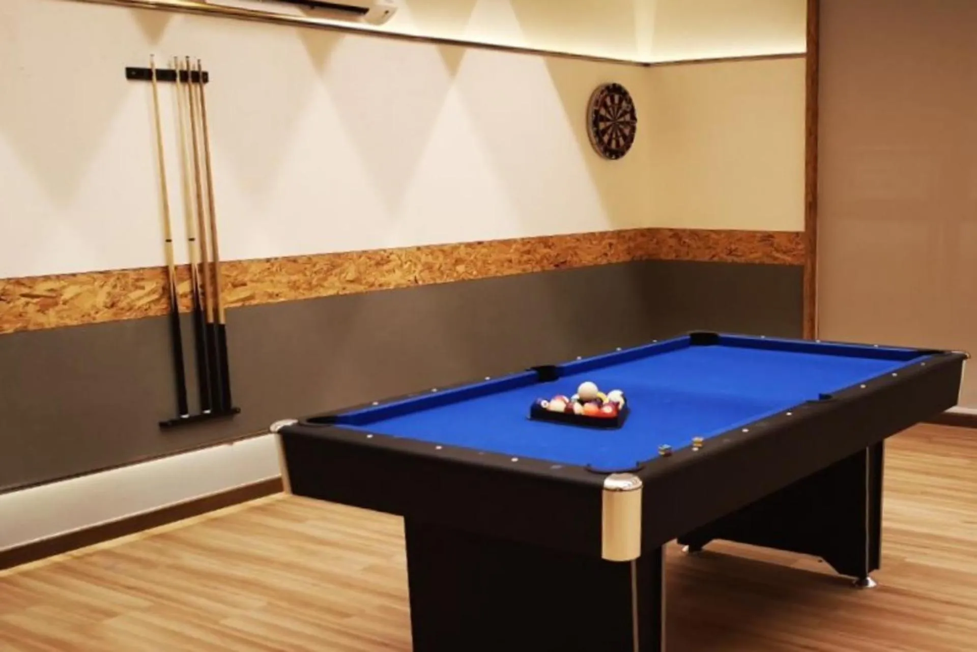 Billiard in Timurbay by Seascape