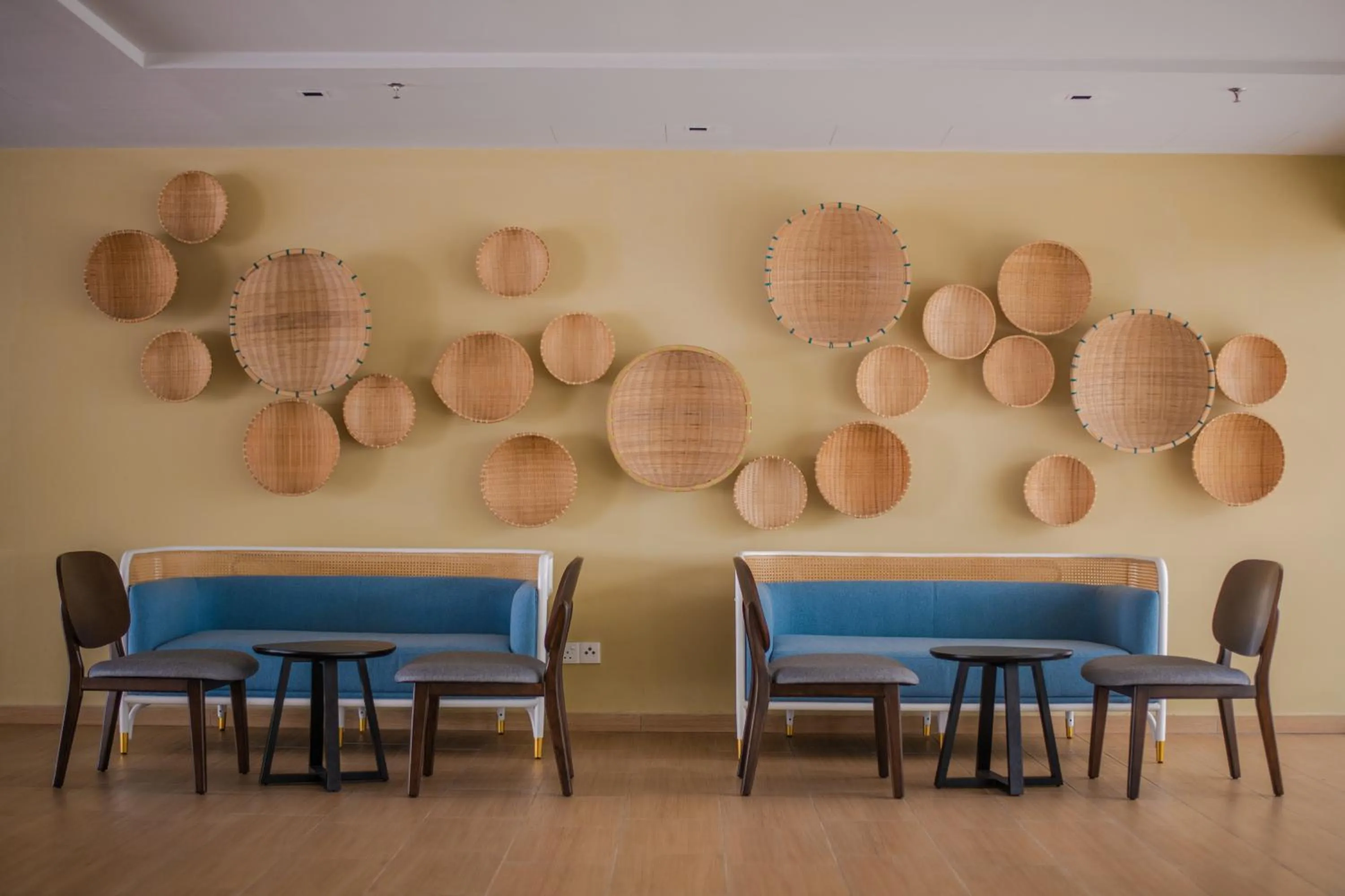 Seating area in Timurbay by Seascape