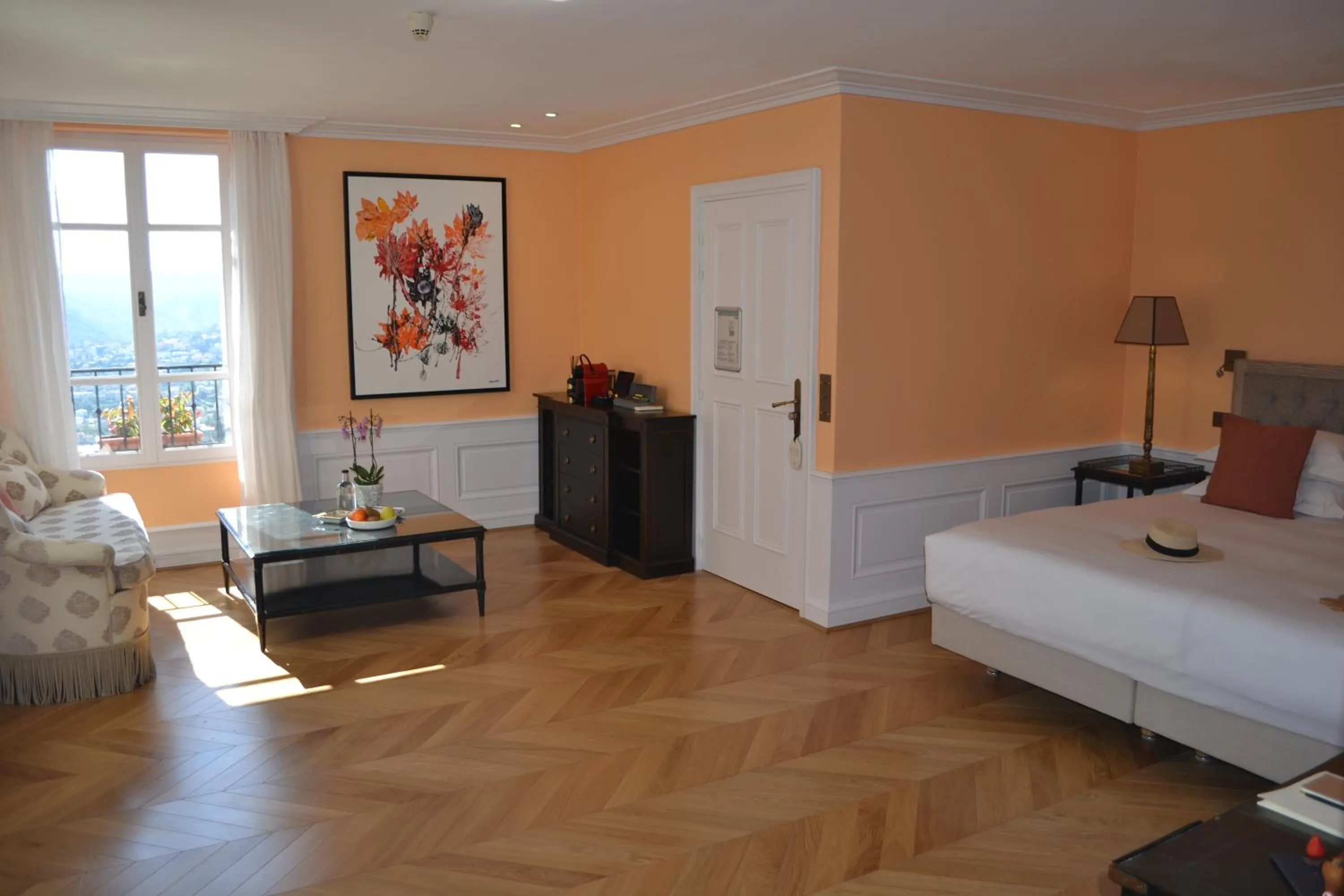 Living room, Bed in Hotel Le Saint Paul