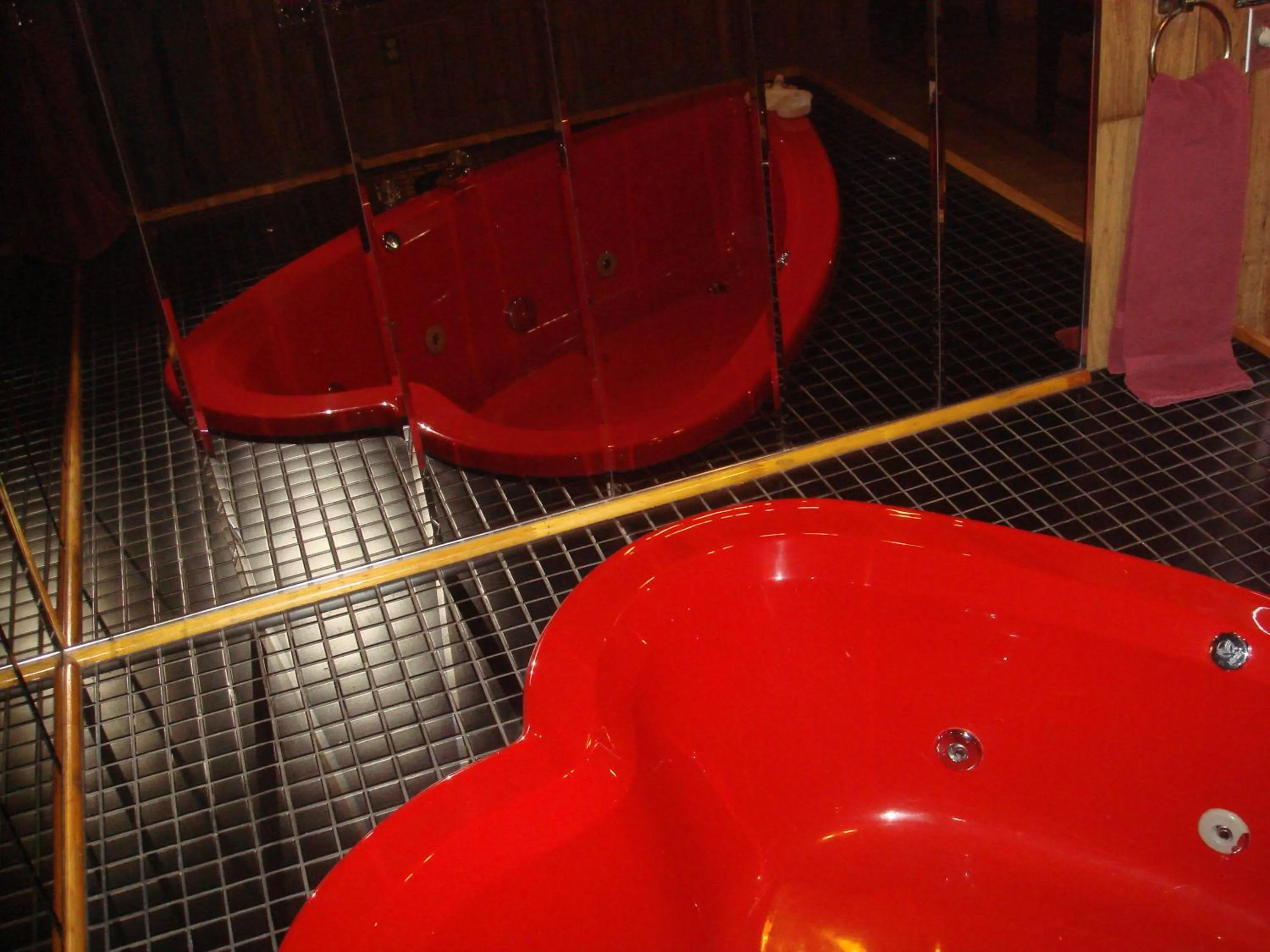 Hot Tub in Motor Court Motel