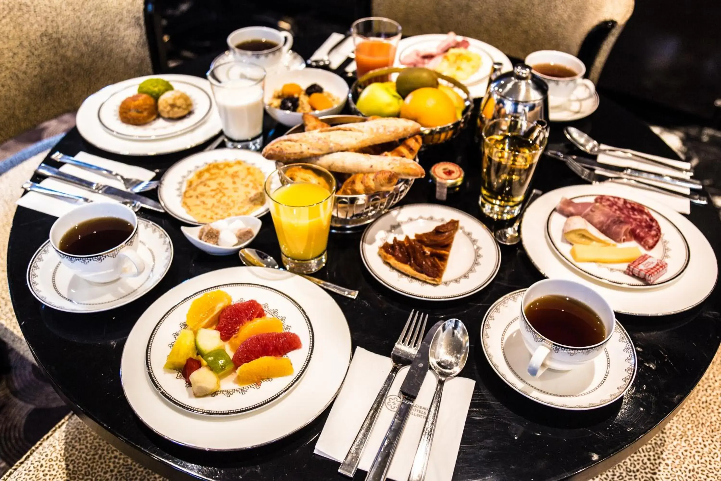 Food and drinks in Jehan De Beauce - Les Collectionneurs Food and drinks in Jehan De Beauce - Les Collectionneurs