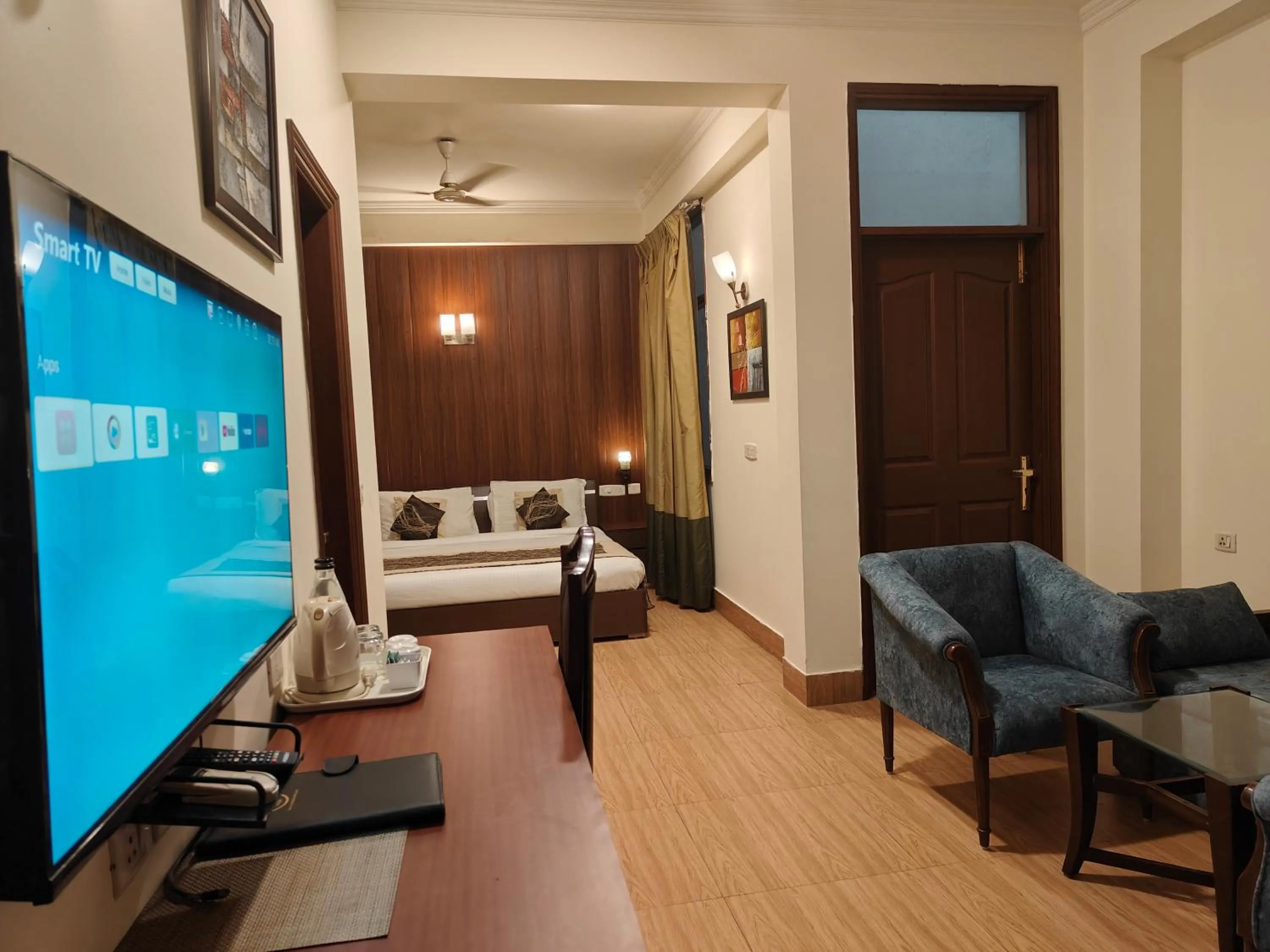 Bed in Tavisha Villa Golf Course MG Road