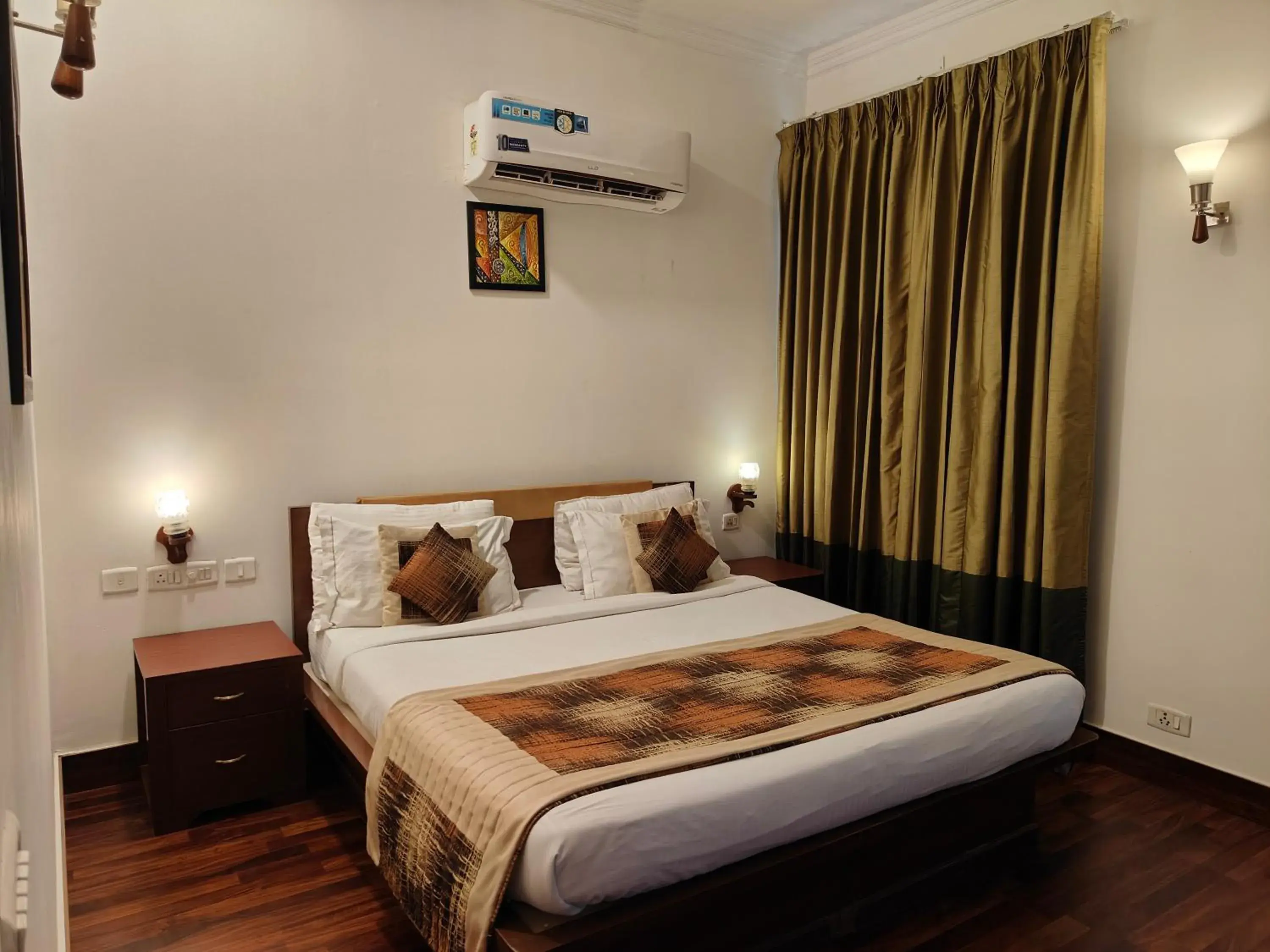 Bed in Tavisha Villa Gurgaon