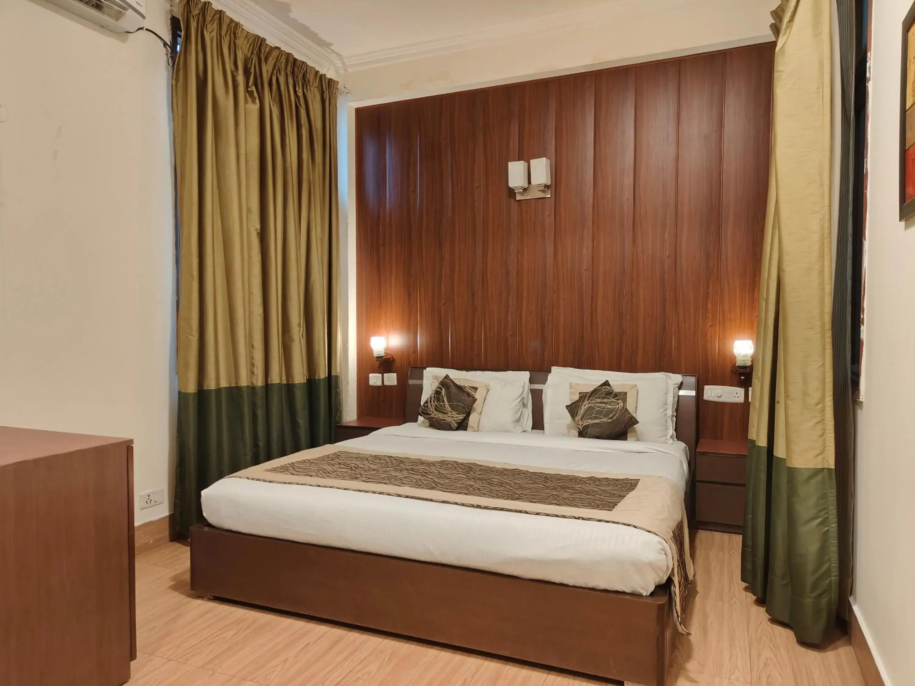 Bed in Tavisha Villa Gurgaon