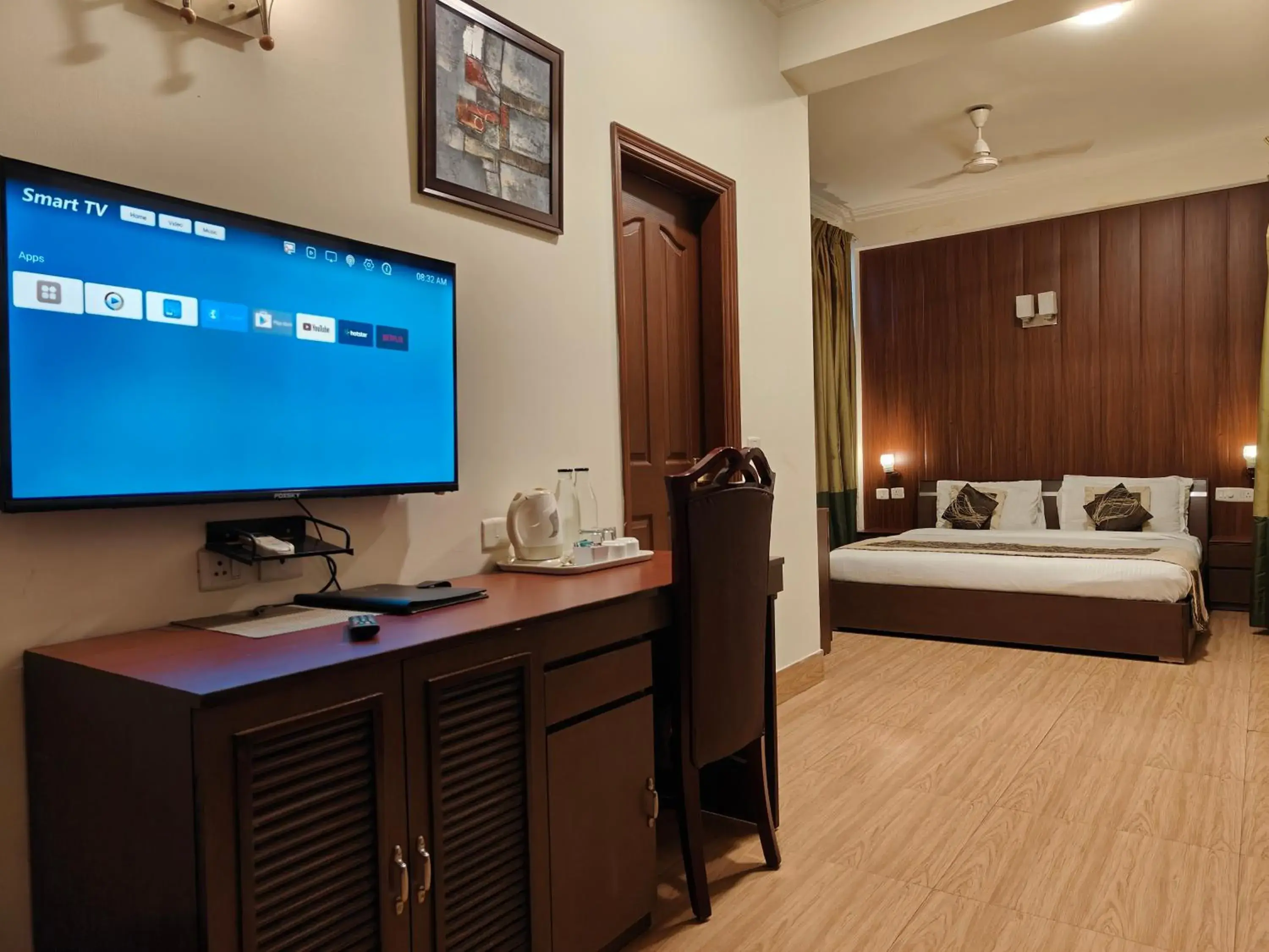 Bed in Tavisha Villa Gurgaon