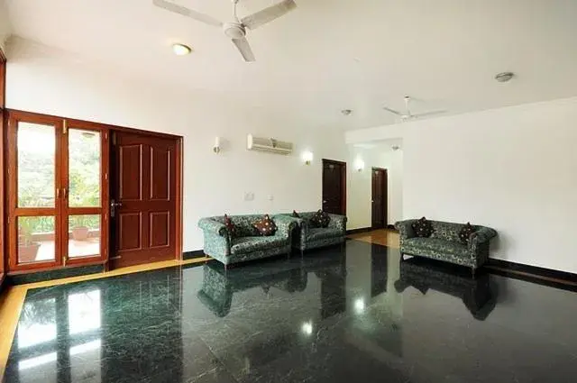 Living room, Seating Area in Tavisha Villa Gurgaon