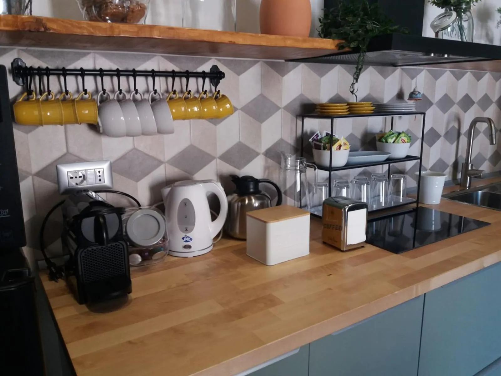 Coffee/tea facilities in IL CUCCO B&B