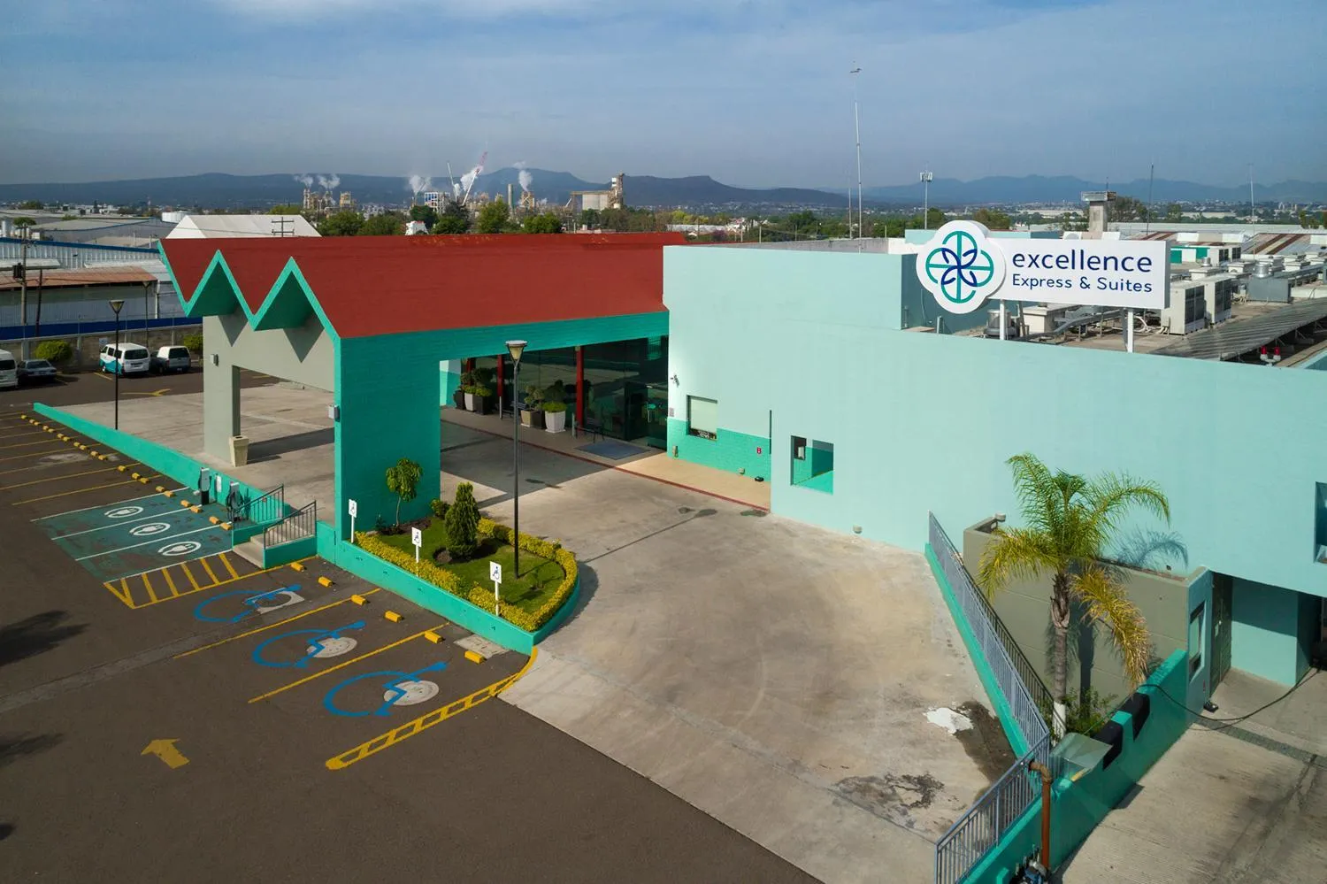 Facade/entrance in Excellence Express & Suites