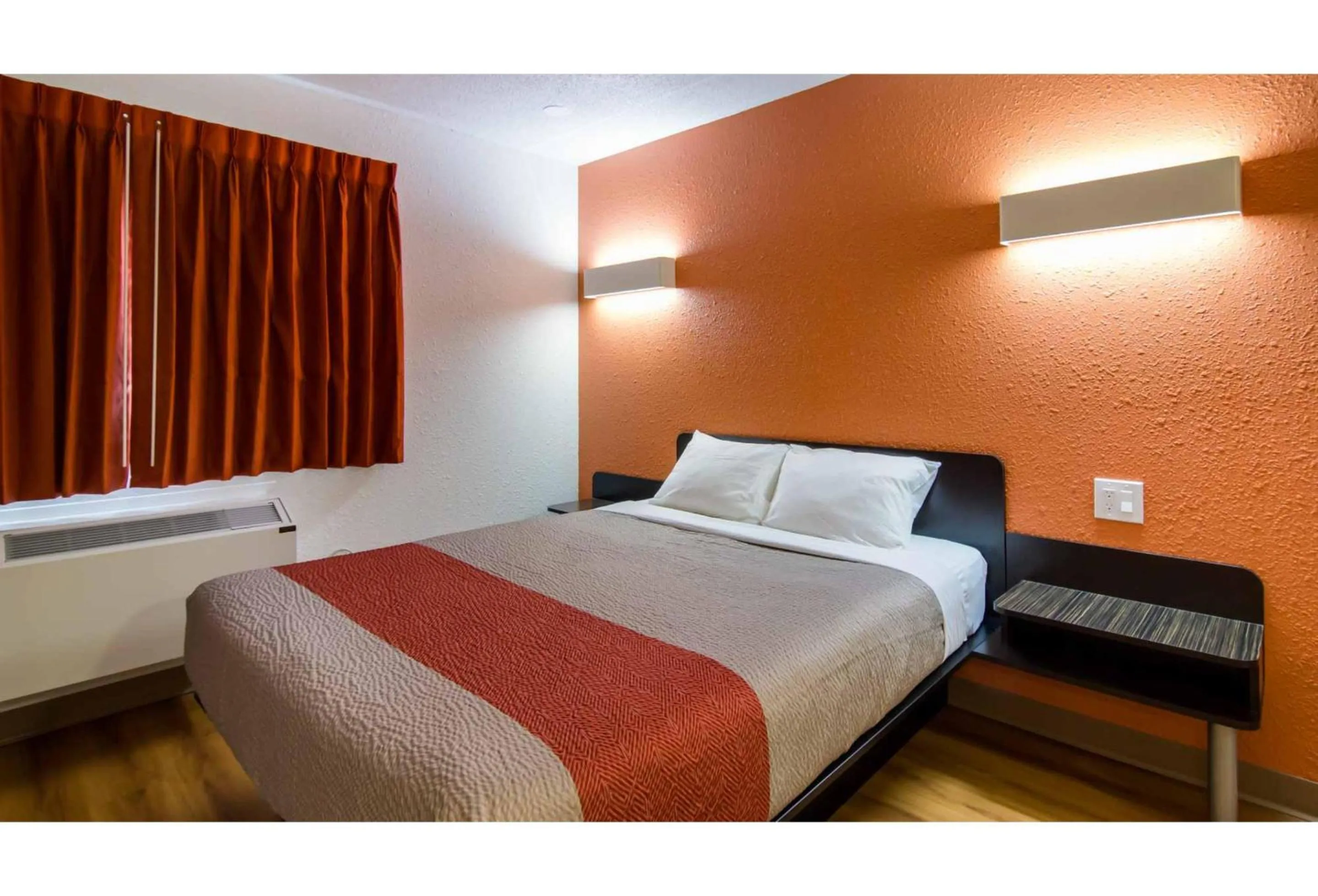 Bedroom in Motel 6 Kerrobert, SK