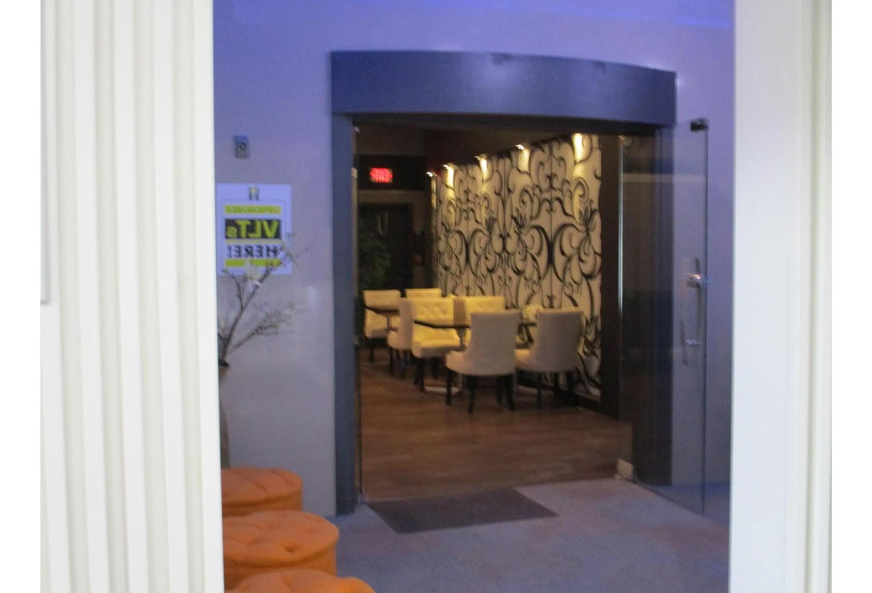 Lobby or reception in Motel 6 Kerrobert, SK